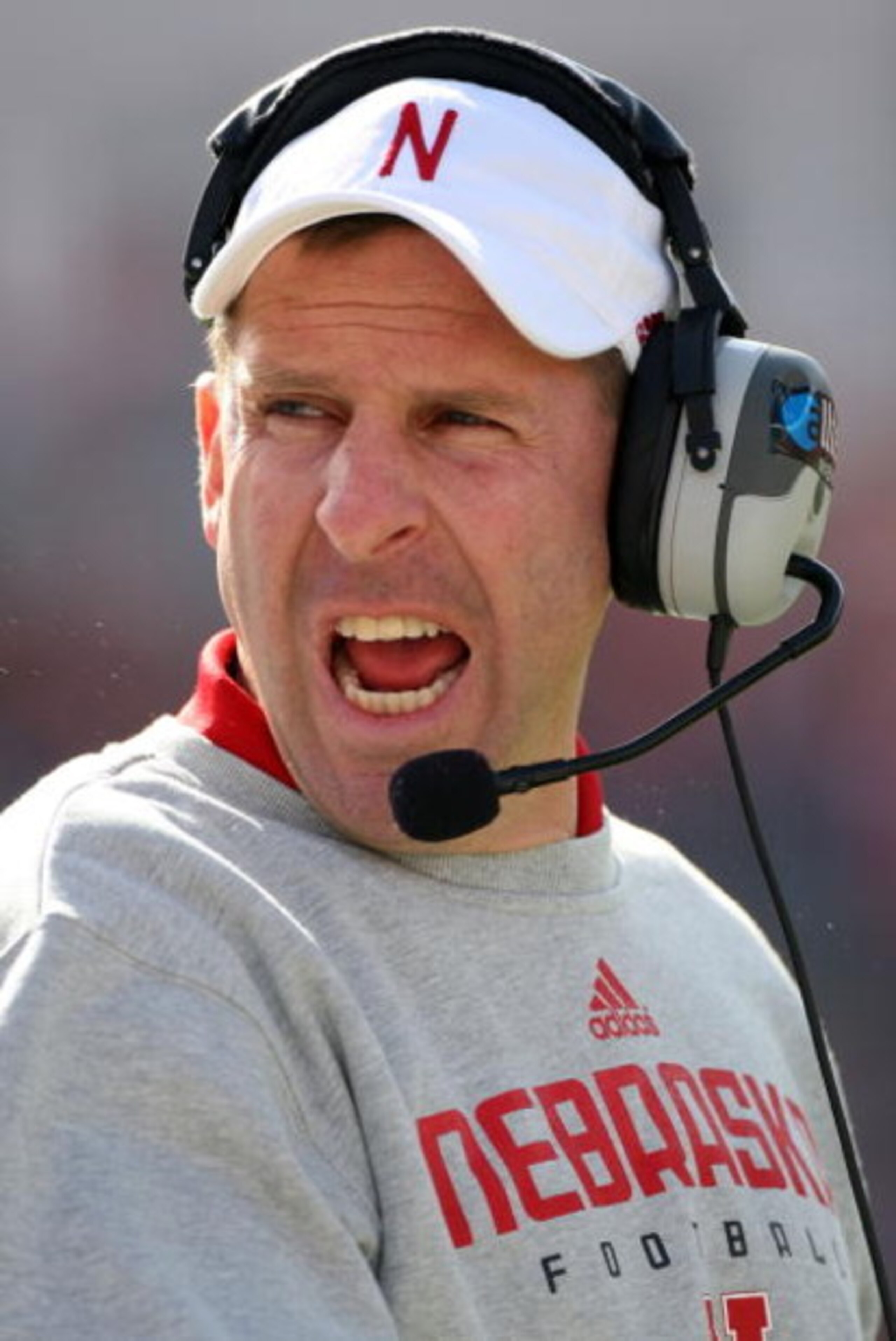 JACKSONVILLE, FL - JANUARY 1:  Head coach Bo Pelini of the Nebraska Cornhuskers yells to his team during the Konica Minolta Gator Bowl against the Clemson Tigers at Jacksonville Municipal Stadium January 1, 2009 in Jacksonville, Florida.  (Photo by Sam Gr