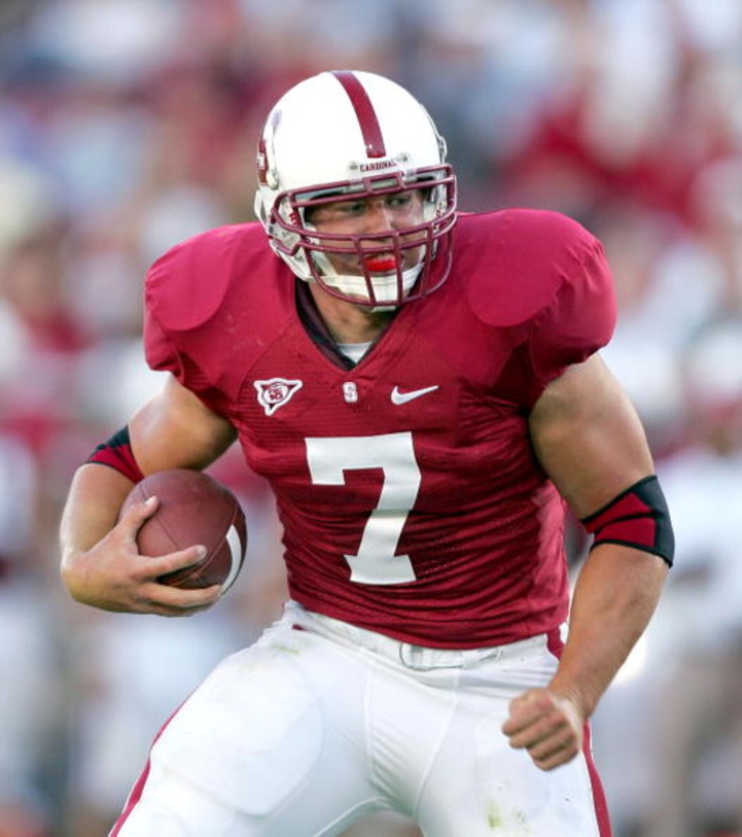 PALO ALTO, CA - SEPTEMBER 19:  Toby Gerhart #7 of the Stanford Cardinal runs with the ball during their game against the San Jose State Spartans at Stanford Stadium on September 19, 2009 in Palo Alto, California.  (Photo by Ezra Shaw/Getty Images)
