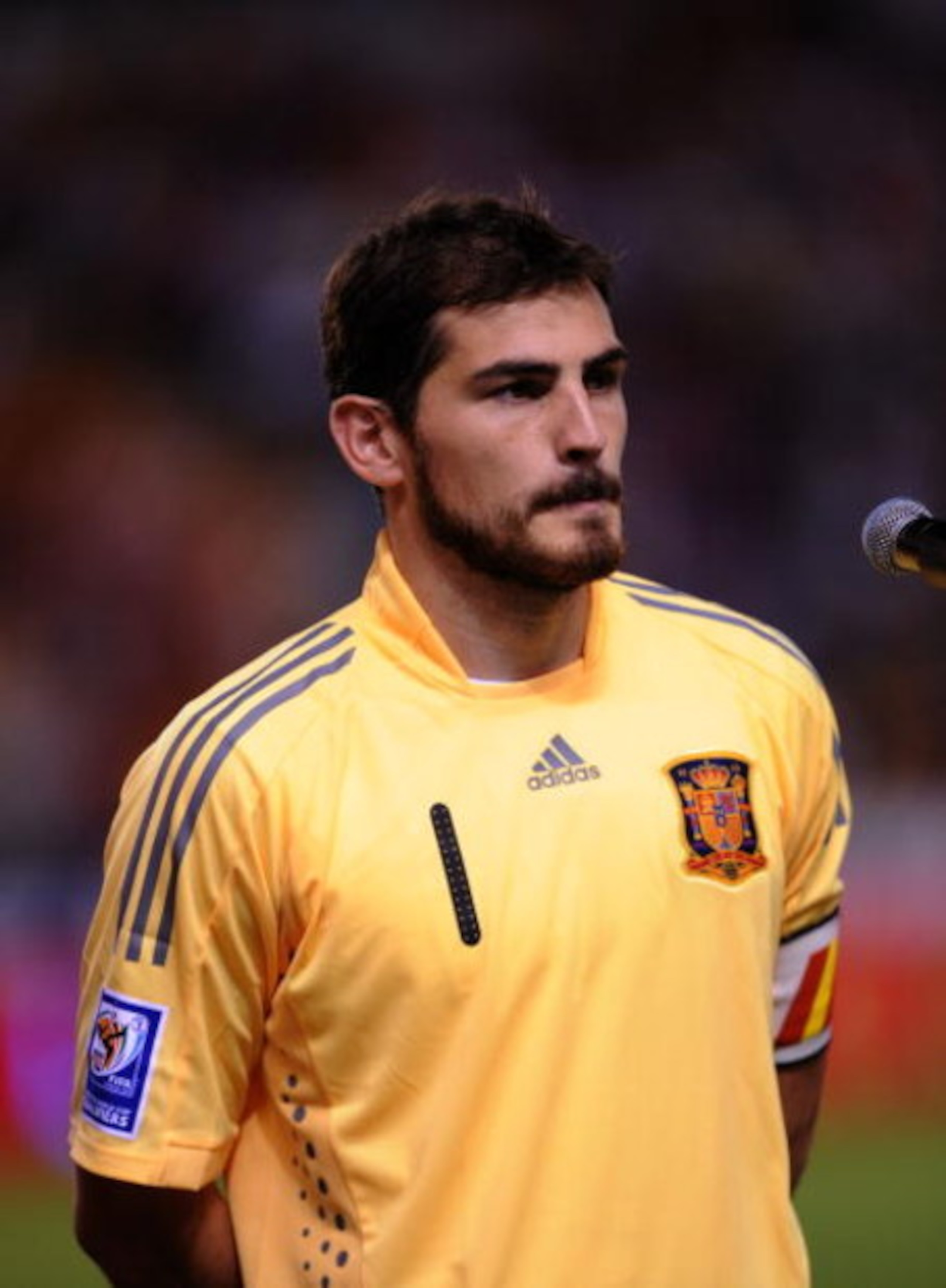 LA CORUNA, SPAIN - SEPTEMBER 05:  Iker Casillas of Spain lines-up before the Group 5 FIFA2010 World Cup Qualifier match between Spain and Belgium at the Riazor stadium on September 5, 2009 in La Coruna, Spain.  (Photo by Denis Doyle/Getty Images)