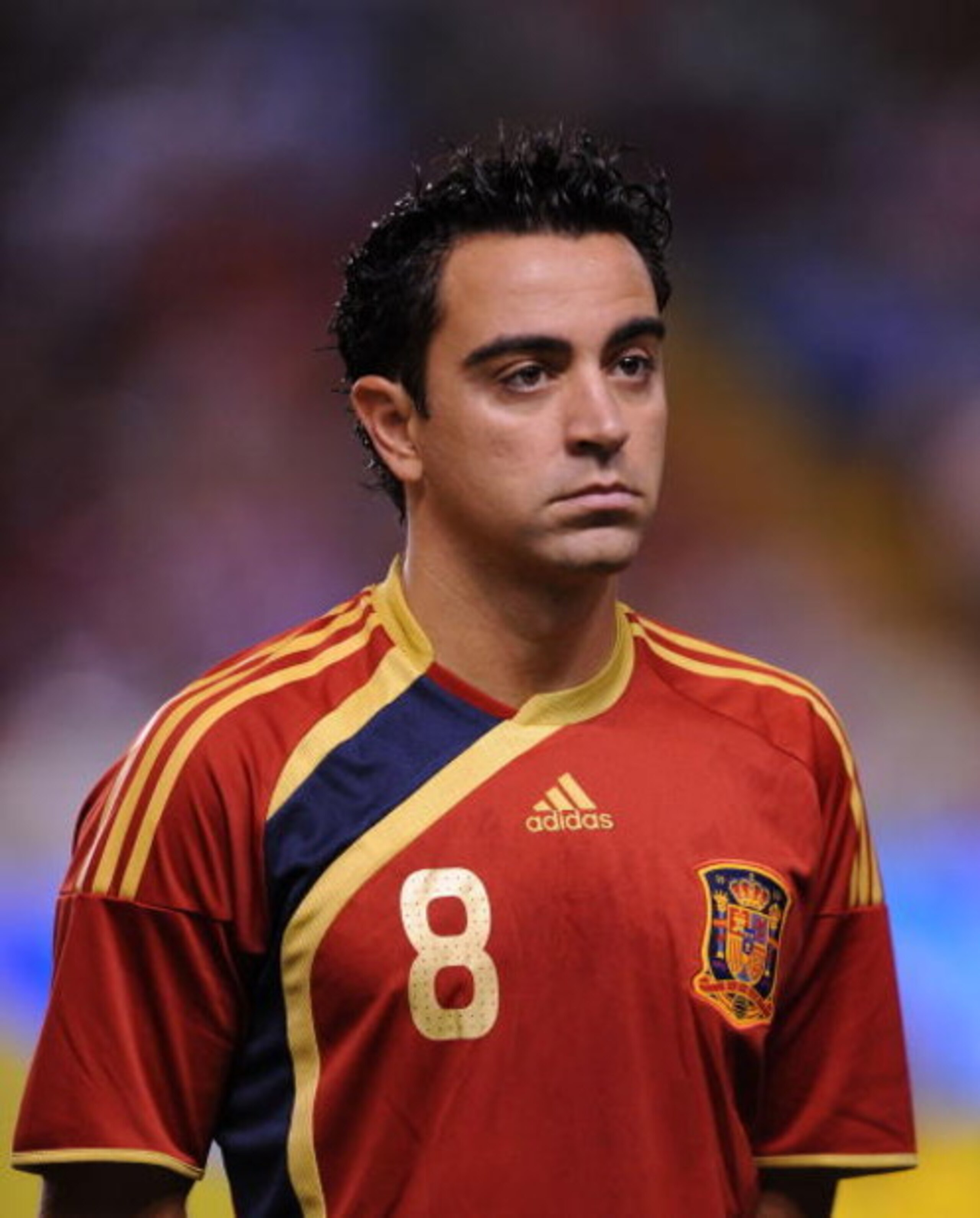 LA CORUNA, SPAIN - SEPTEMBER 05:  Xavi Hernandez of Spain lines-up before the Group 5 FIFA2010 World Cup Qualifier match between Spain and Belgium at the Riazor stadium on September 5, 2009 in La Coruna, Spain.  (Photo by Denis Doyle/Getty Images)