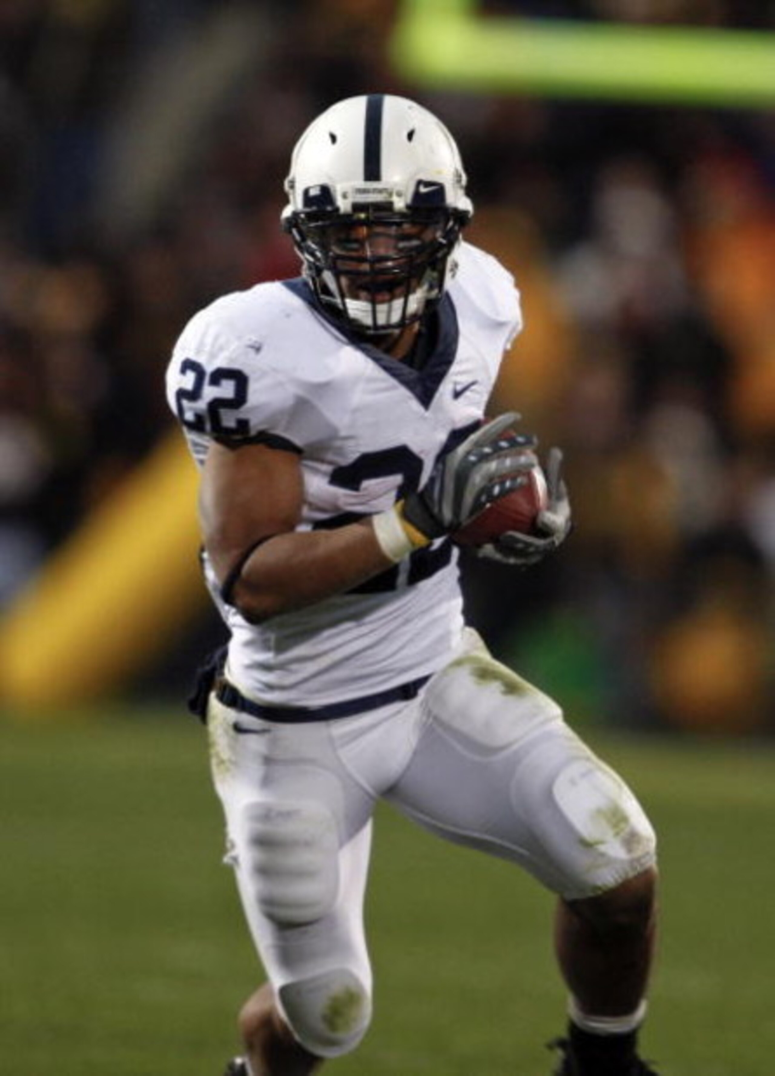 IOWA CITY, IOWA - NOVEMBER 8: Penn State Nittany Lions runningback Evan Royster #22 rushes for yards against the Iowa Hawkeyes at Kinnick Stadium on November 8, 2008 in Iowa City, Iowa. Iowa defeated Penn State  24-23. (Photo by David Purdy/Getty Images)