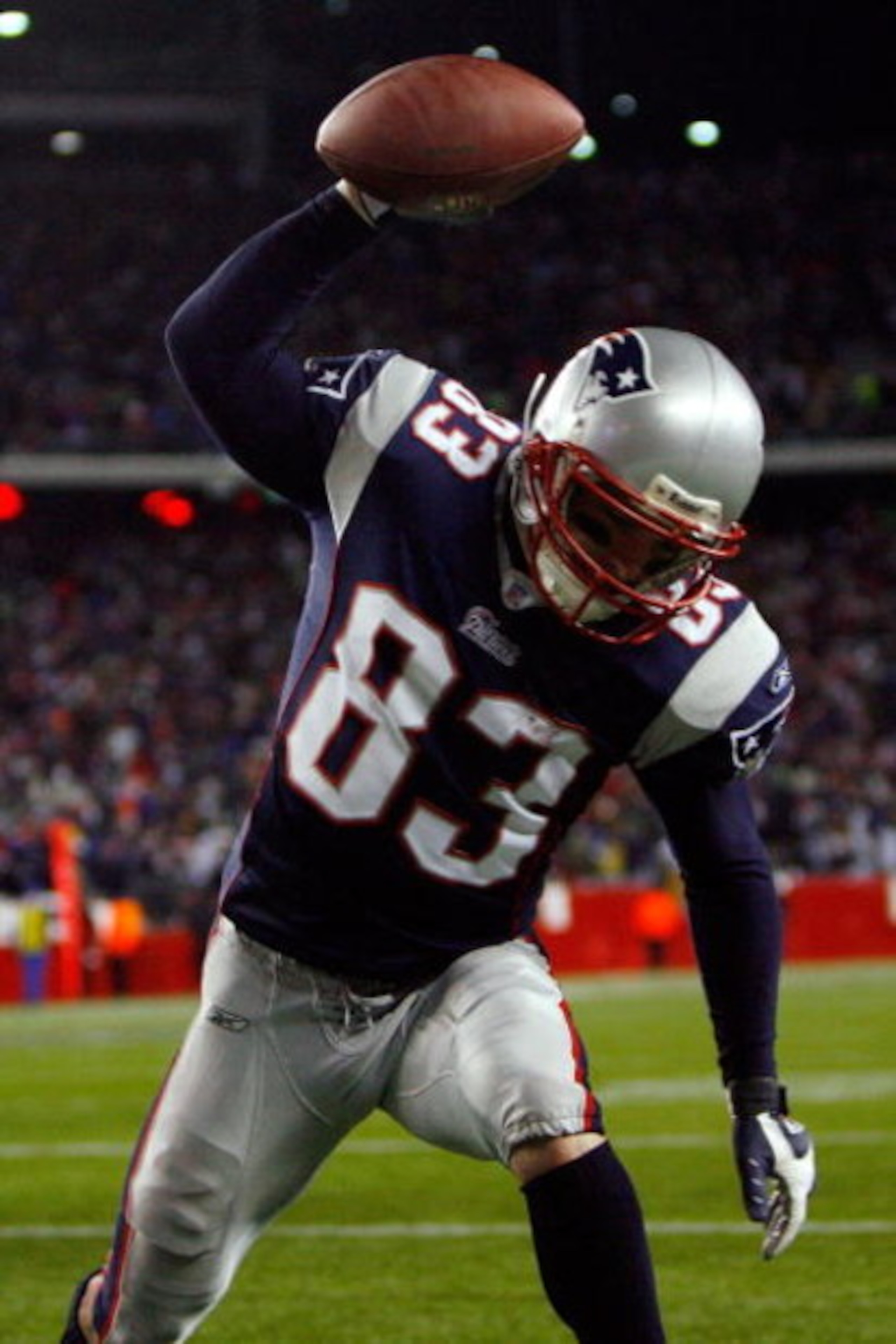 FOXBORO, MA - JANUARY 20:  Wes Welker #83 of the New England Patriots celebrates after scoring a touchdown in the fourth quarter against the San Diego Chargers during the AFC Championship Game on January 20, 2008 at Gillette Stadium in Foxboro, Massachuse
