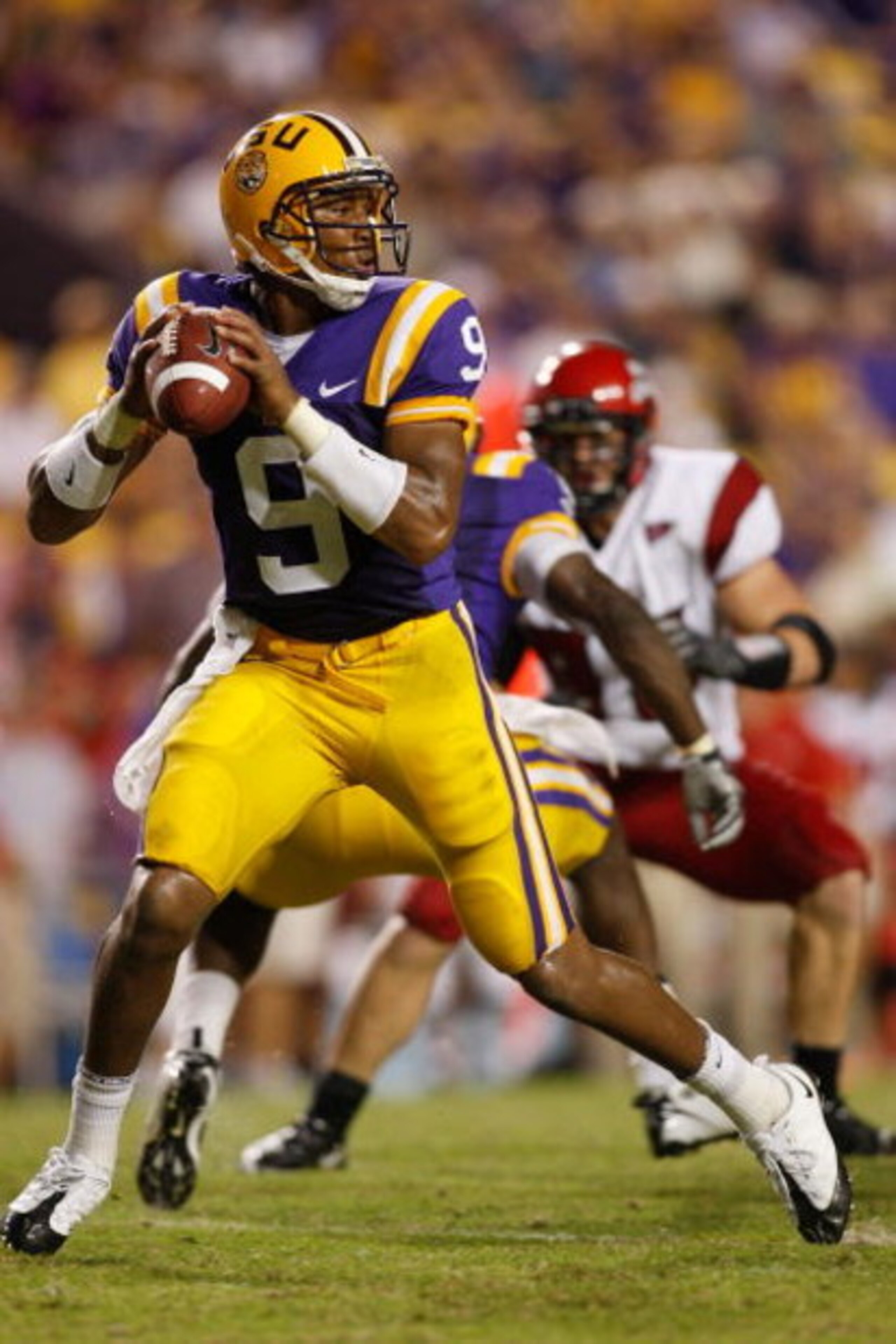 BATON ROUGE, LA - SEPTEMBER 19:  Quarterback Jordan Jefferson #9 of the Louisiana State University Tigers looks to throw a pass against the University of Louisiana-Lafatette Ragin' Cajuns at Tiger Stadium on September 19, 2009 in Baton Rouge, Louisiana.  