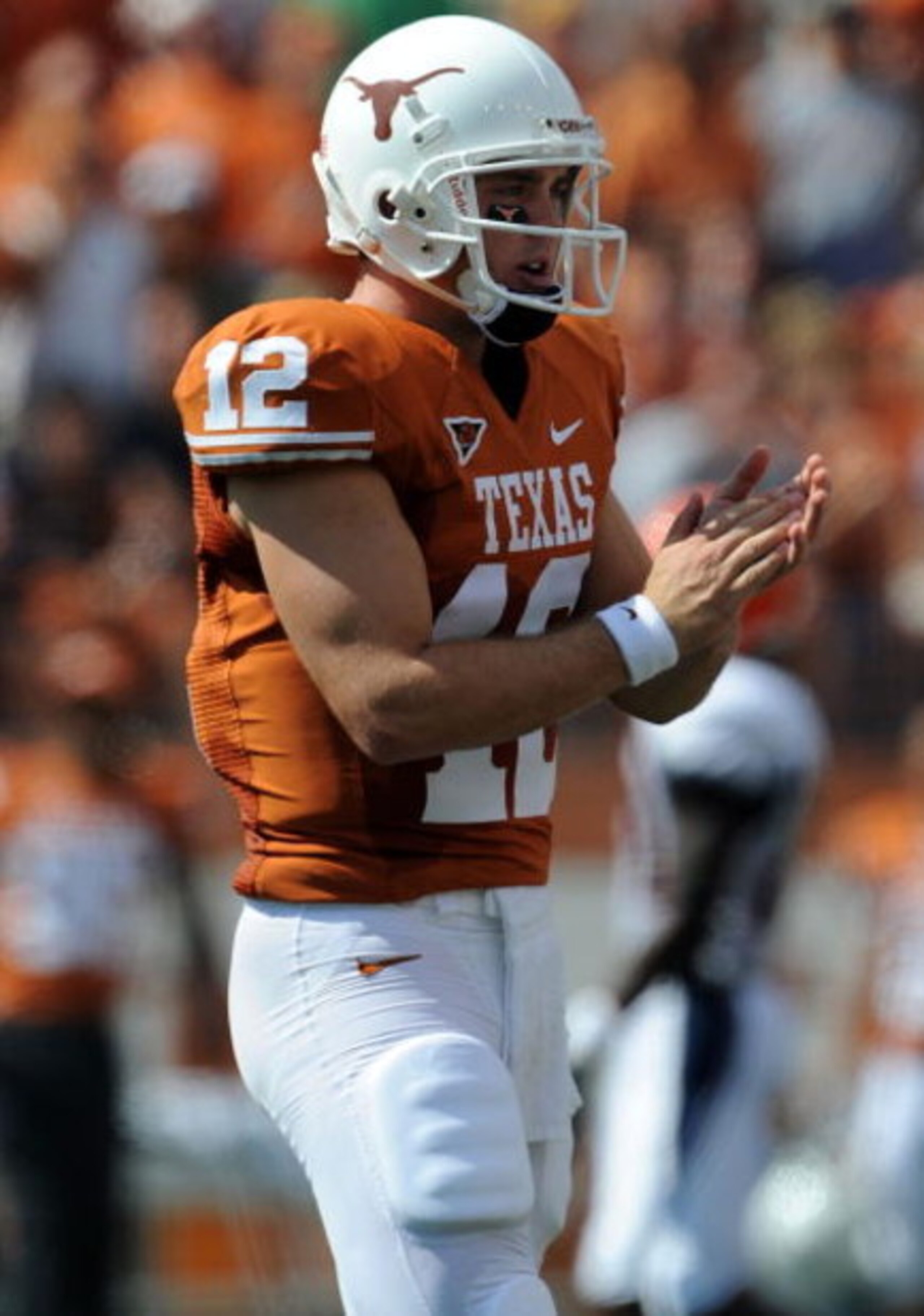 AUSTIN, TX - SEPTEMBER 26:  Quarterback Colt McCoy #12 of the Texas Longhorns at Darrell K Royal-Texas Memorial Stadium on September 26, 2009 in Austin, Texas.  (Photo by Ronald Martinez/Getty Images)