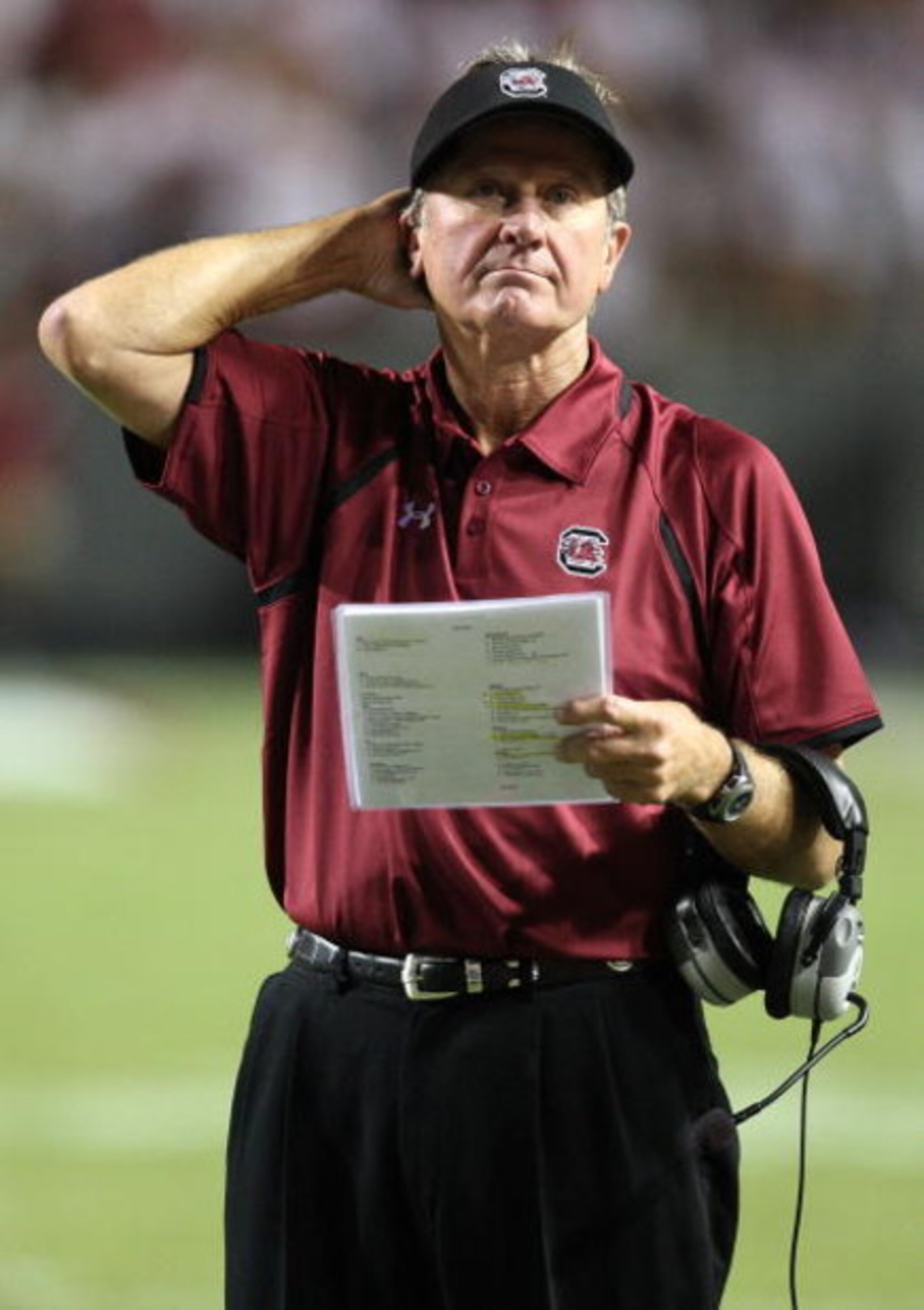 RALEIGH, NC - SEPTEMBER 03: Head coach Steve Spurrier of the South Carolina Gamecocks watches on from the sidelines against the North Carolina State Wolfpack during their game at Carter-Finley Stadium on September 3, 2009 in Raleigh, North Carolina. (Ph RALEIGH, NC - SEPTEMBER 03: Head coach Steve Spurrier of the South Carolina Gamecocks watches on from the sidelines against the North Carolina State Wolfpack during their game at Carter-Finley Stadium on September 3, 2009 in Raleigh, North Carolina. (Ph