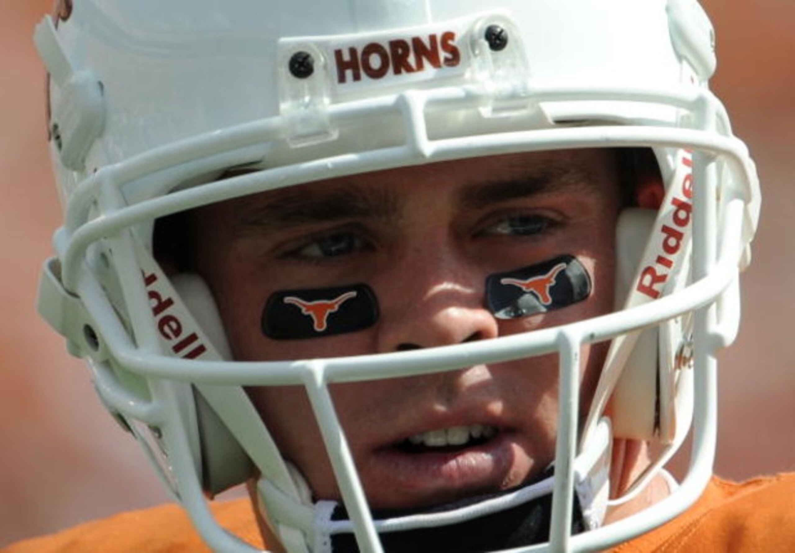 AUSTIN, TX - SEPTEMBER 26: Quarterback Colt McCoy #12 of the Texas Longhorns at Darrell K Royal-Texas Memorial Stadium on September 26, 2009 in Austin, Texas. (Photo by Ronald Martinez/Getty Images) AUSTIN, TX - SEPTEMBER 26: Quarterback Colt McCoy #12 of the Texas Longhorns at Darrell K Royal-Texas Memorial Stadium on September 26, 2009 in Austin, Texas. (Photo by Ronald Martinez/Getty Images)