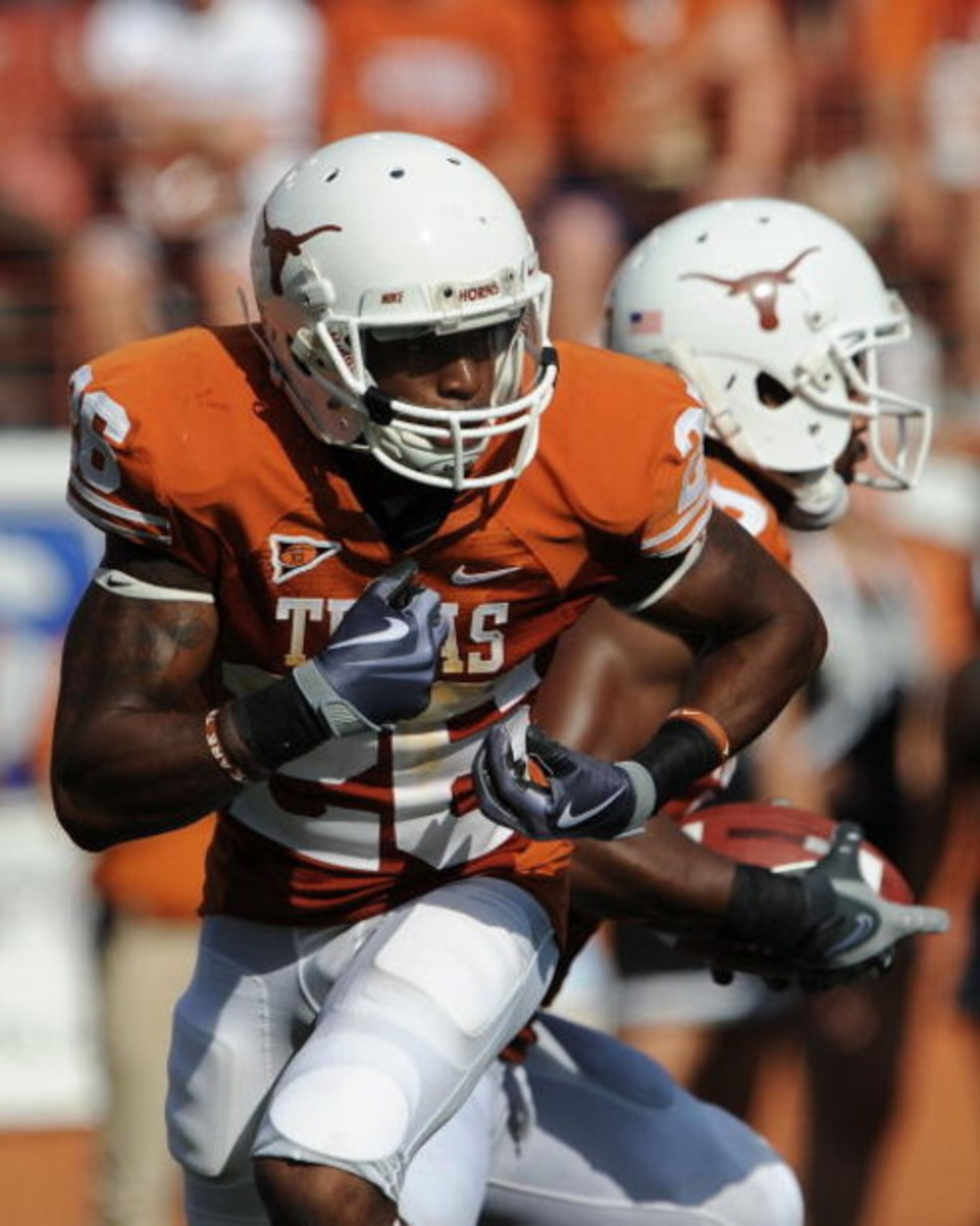 AUSTIN, TX - SEPTEMBER 26:  Running back D.J. Monroe #26 of the Texas Longhorns at Darrell K Royal-Texas Memorial Stadium on September 26, 2009 in Austin, Texas.  (Photo by Ronald Martinez/Getty Images)