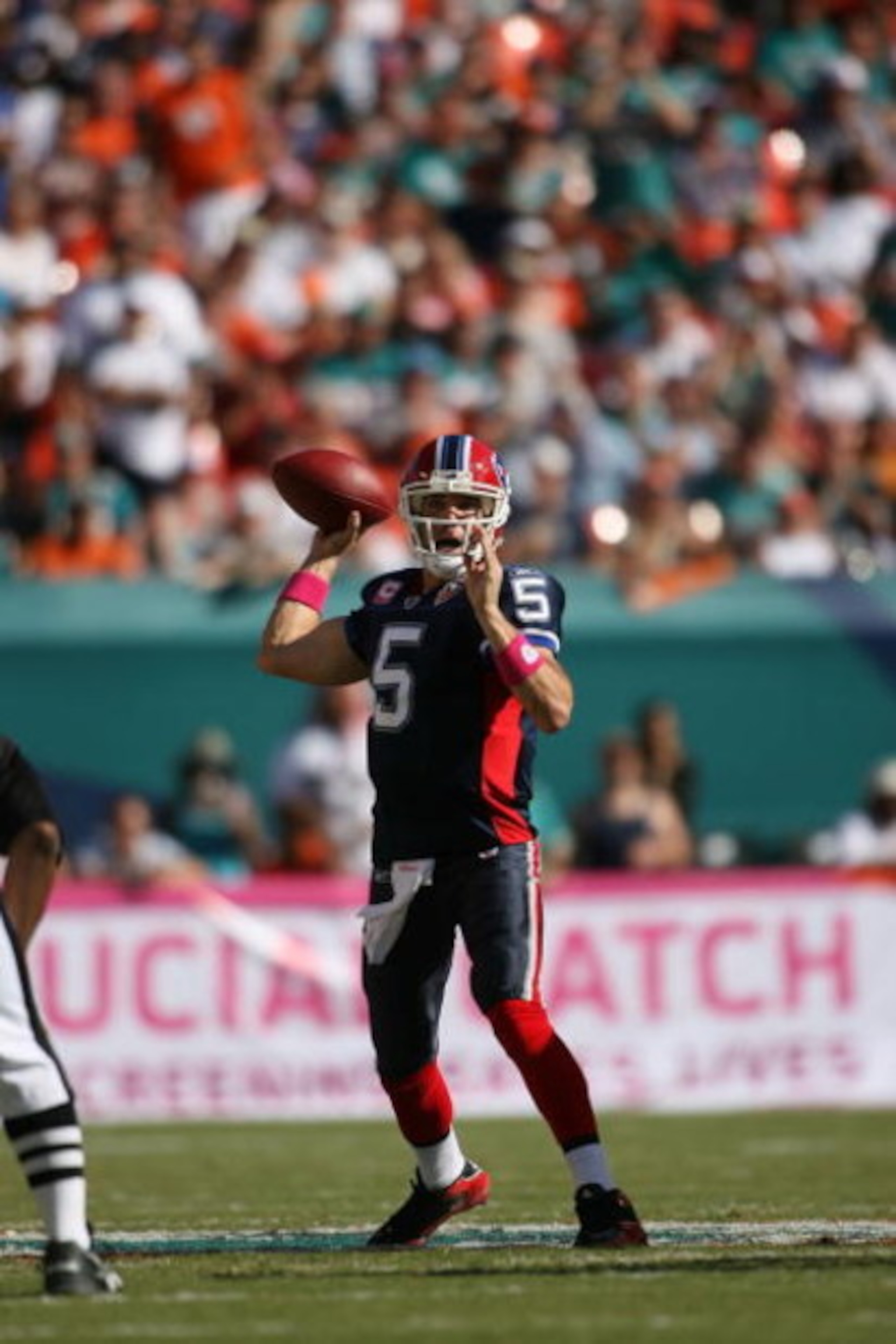 MIAMI - OCTOBER 04:  Quarterback Trent Edwards #5 of the Buffalo Bills throws against the Miami Dolphins at Land Shark Stadium on October 4, 2009 in Miami, Florida. Miami defeated Buffalo 31-30.  (Photo by Marc Serota/Getty Images)