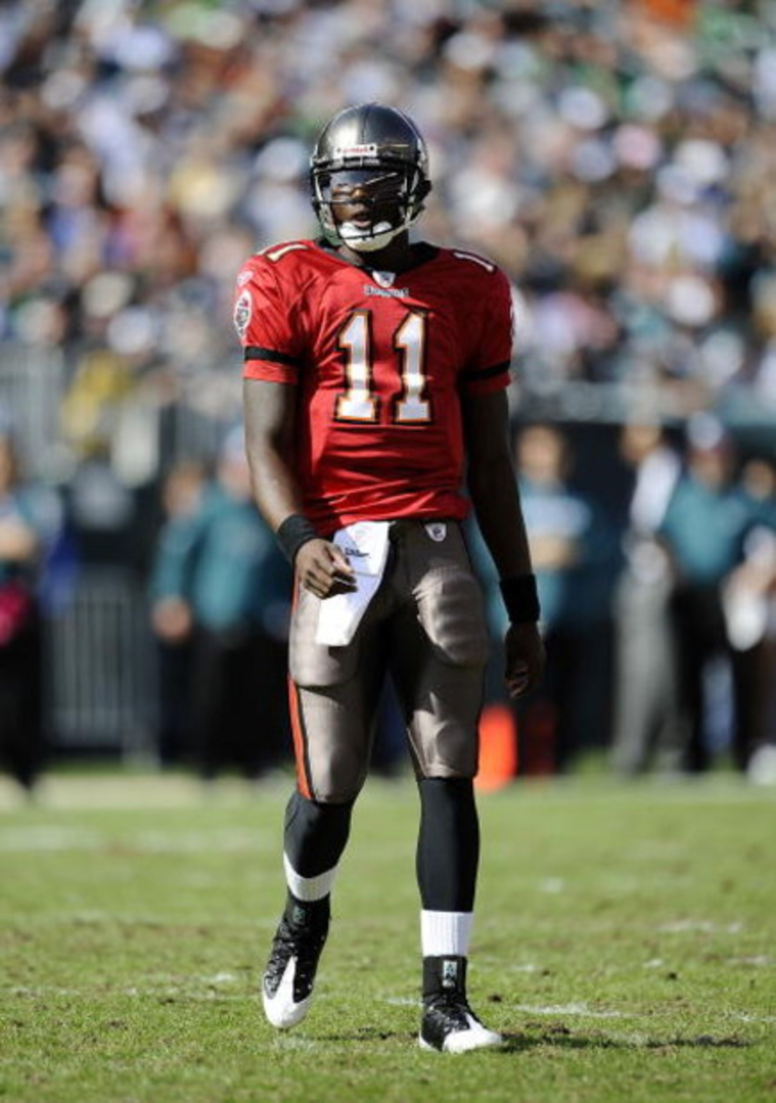 PHILADELPHIA - OCTOBER 11:  Josh Johnson #11 of the Tampa Bay Buccaneers reacts at Lincoln Financial Field on October 11, 2009 in Philadelphia, Pennsylvania.  (Photo by Jeff Zelevansky/Getty Images)