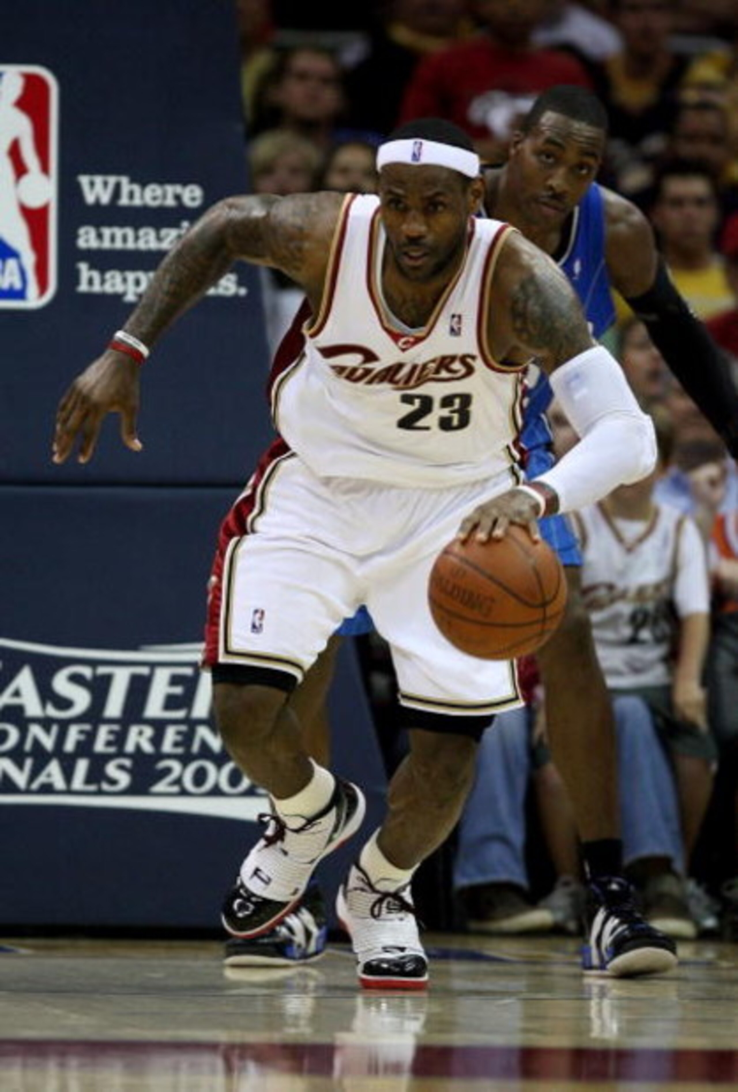 CLEVELAND - MAY 28: LeBron James #23 of the Cleveland Cavaliers brings the ball up court against the Orlando Magic in Game Five of the Eastern Conference Finals during the 2009 Playoffs at Quicken Loans Arena on May 28, 2009 in Cleveland, Ohio. NOTE TO US