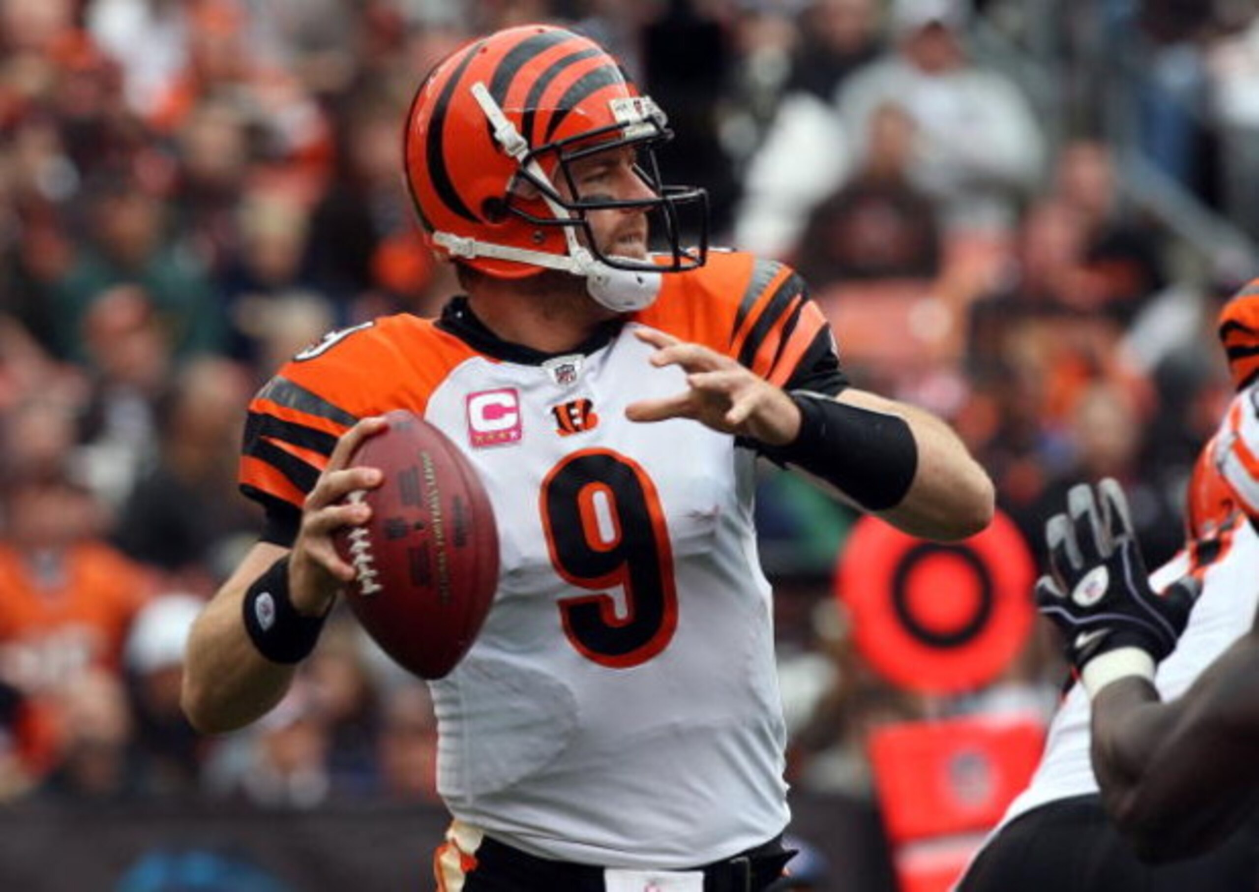 CLEVELAND - OCTOBER 04: Carson Palmer #9 of the Cincinnati Bengals throws a pass against the Cleveland Browns during their game at Cleveland Browns Stadium on October 4, 2009 in Cleveland, Ohio. The Bengals defeated the Browns 23-20 in overtime. (Photo CLEVELAND - OCTOBER 04: Carson Palmer #9 of the Cincinnati Bengals throws a pass against the Cleveland Browns during their game at Cleveland Browns Stadium on October 4, 2009 in Cleveland, Ohio. The Bengals defeated the Browns 23-20 in overtime. (Photo