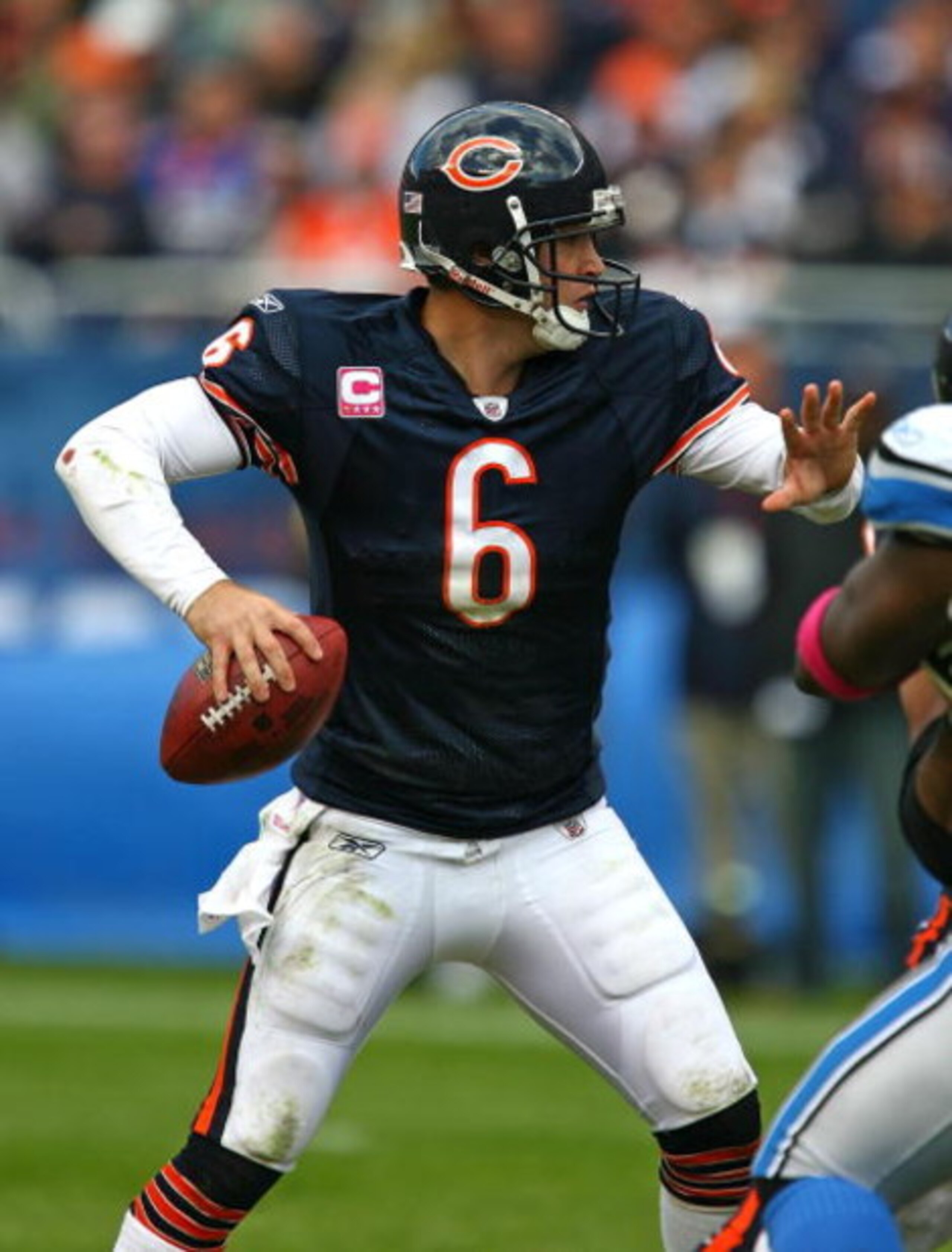 CHICAGO - OCTOBER 04: Jay Cutler #6 of the Chicago Bears throws a pass against the Detroit Lions on October 4, 2009 at Soldier Field in Chicago, Illinois. The Bears defeated the Lions 48-24. (Photo by Jonathan Daniel/Getty Images) CHICAGO - OCTOBER 04: Jay Cutler #6 of the Chicago Bears throws a pass against the Detroit Lions on October 4, 2009 at Soldier Field in Chicago, Illinois. The Bears defeated the Lions 48-24. (Photo by Jonathan Daniel/Getty Images)