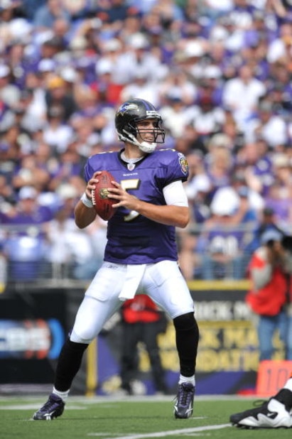 BALTIMORE - SEPTEMBER 27:  Joe Flacco #5 of the Baltimore Ravens passes against the Cleveland Browns at M&T Bank Stadium on September 27, 2009 in Baltimore, Maryland. The Ravens defeated the Browns 34-3. (Photo by Larry French/Getty Images)