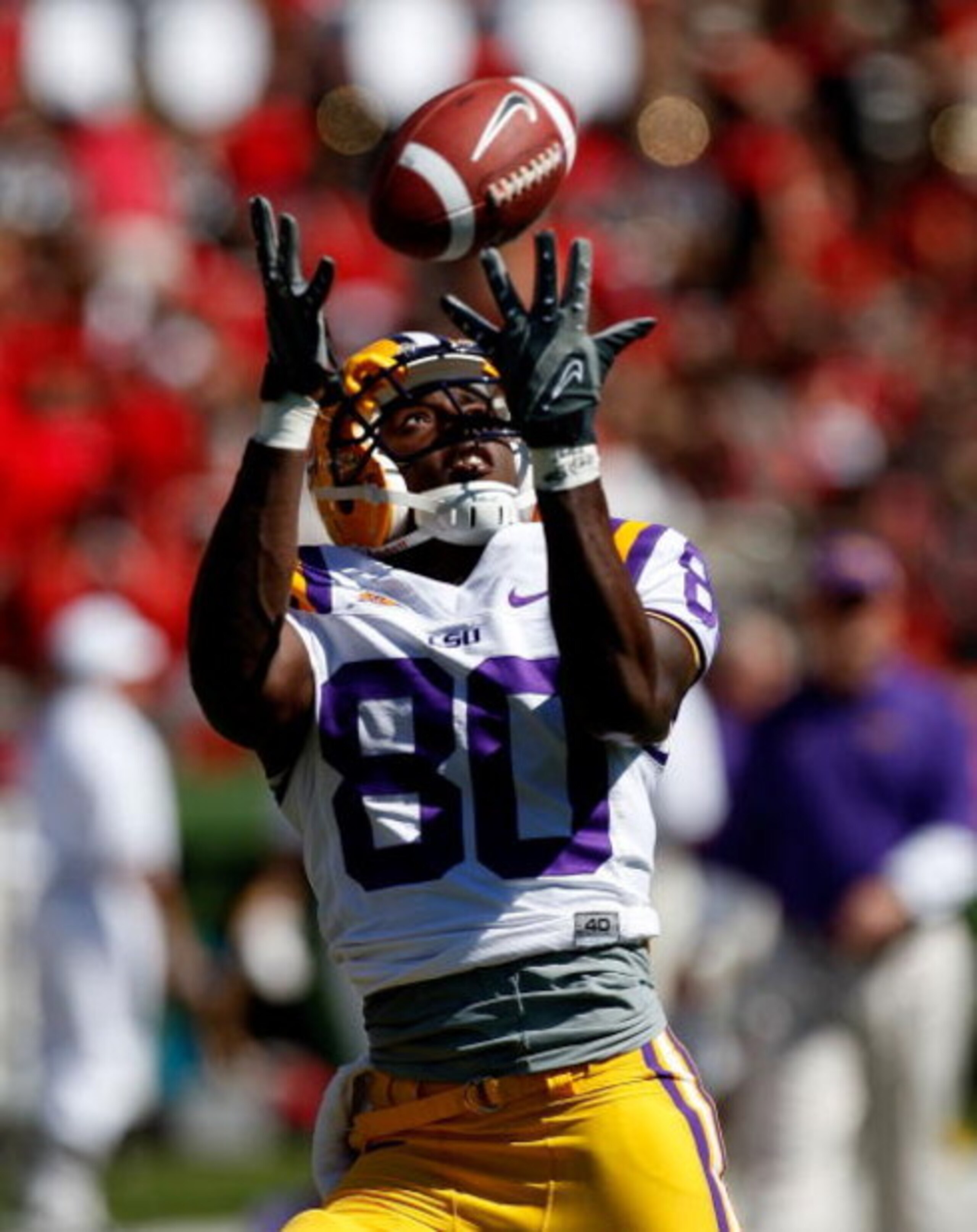 ATHENS, GA - OCTOBER 03: Terrance Toliver #80 of the Louisiana State University Tigers against the Georgia Bulldogs at Sanford Stadium on October 3, 2009 in Athens, Georgia. (Photo by Kevin C. Cox/Getty Images) ATHENS, GA - OCTOBER 03: Terrance Toliver #80 of the Louisiana State University Tigers against the Georgia Bulldogs at Sanford Stadium on October 3, 2009 in Athens, Georgia. (Photo by Kevin C. Cox/Getty Images)