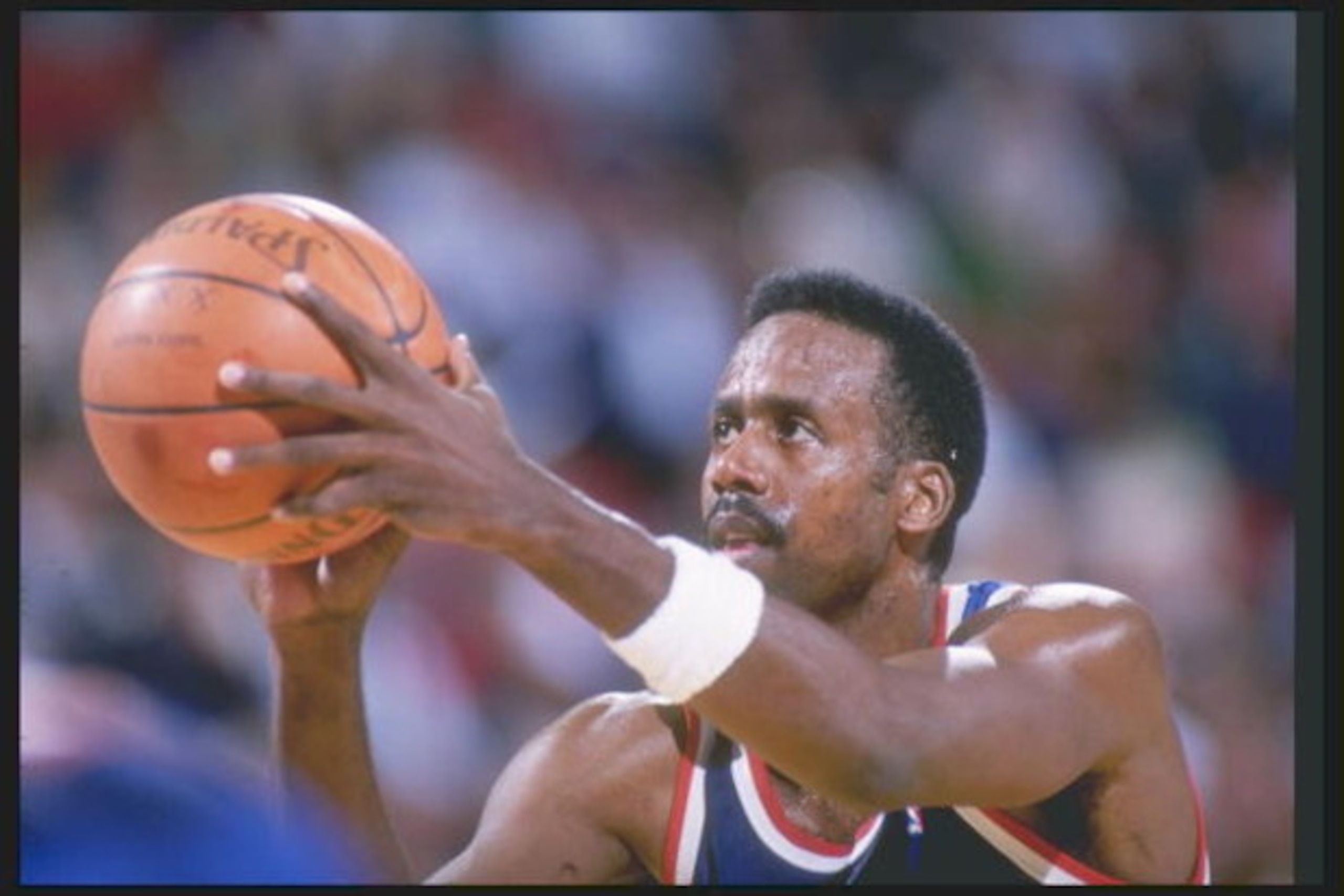 1992:  Rolando Blackman of the New York Knicks tries to shoot the ball during a game against the Denver Nuggets at the McNichols Sports Arena in Denver, Colorado.   Mandatory Credit: Tim de Frisco  /Allsport