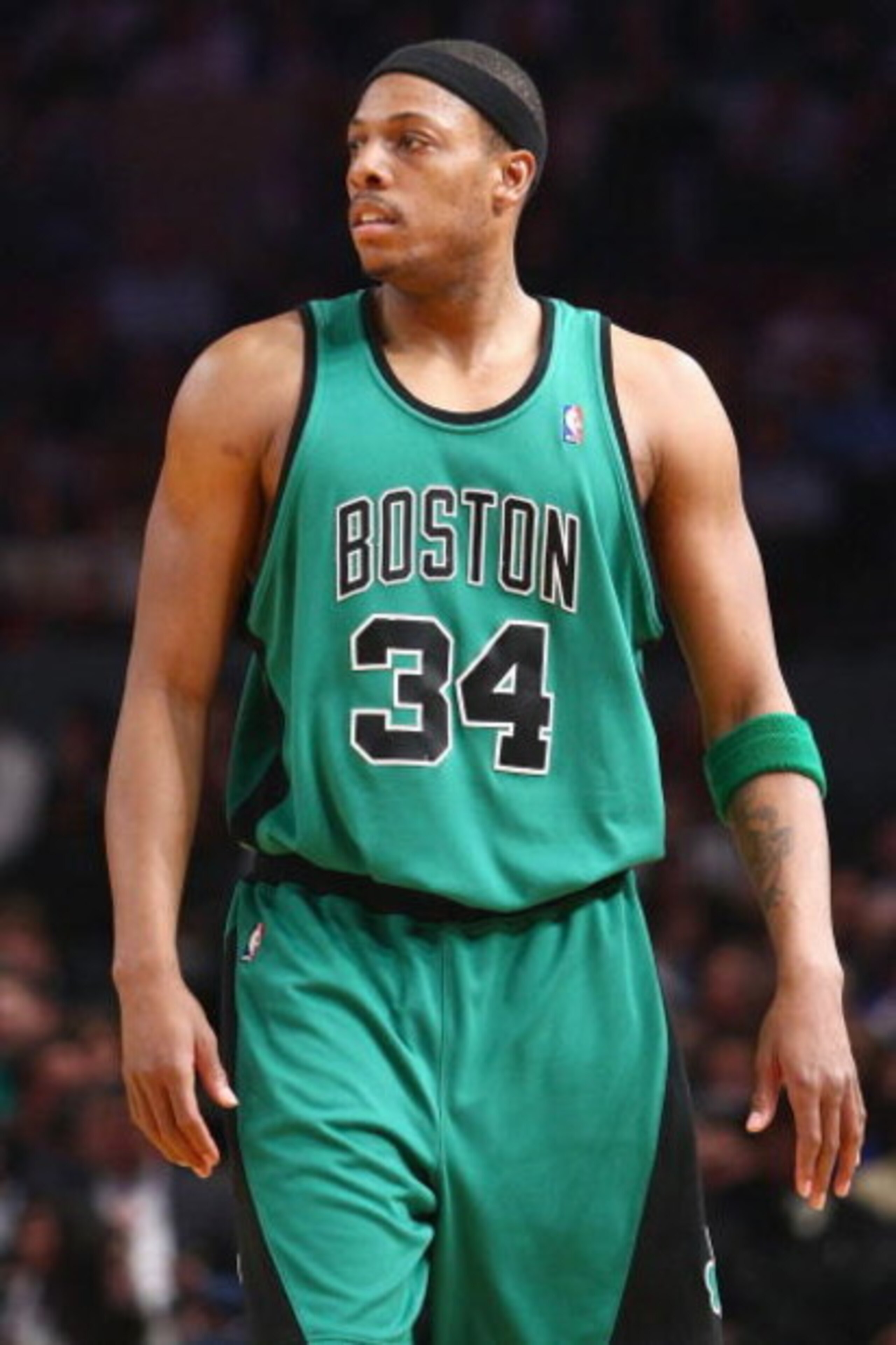 NEW YORK - FEBRUARY 06:  Paul Pierce #34 of the Boston Celtics walks on court against the New York Knicks at Madison Square Garden on February 6, 2009 in New York City. NOTE TO USER: User expressly acknowledges and agrees that, by downloading and/or using