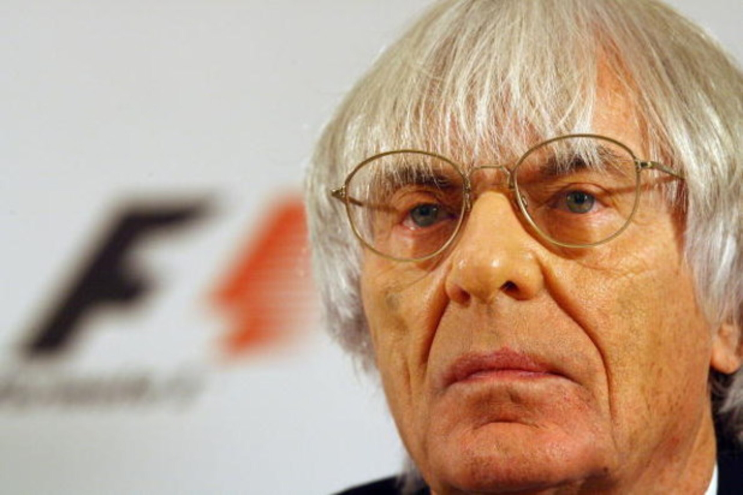 LONDON - NOVEMBER 26:  Bernie Ecclestone Chief Executive Officer of the Formula One Group attends an press conference on November 26, 2008 in London. LG Electronics has announced it is to become a Global Partner of Formula 1.  (Photo by Peter Macdiarmid/G