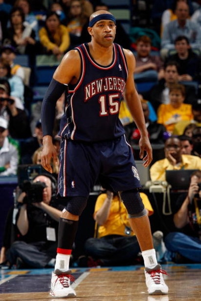 NEW ORLEANS - JANUARY 21:  Vince Carter #15 of the New Jersey Nets looks on against the New Orleans Hornets on January 21, 2009 at the New Orleans Arena in New Orleans, Louisiana. The Hornets defeated the Nets 102-92.   NOTE TO USER: User expressly acknow