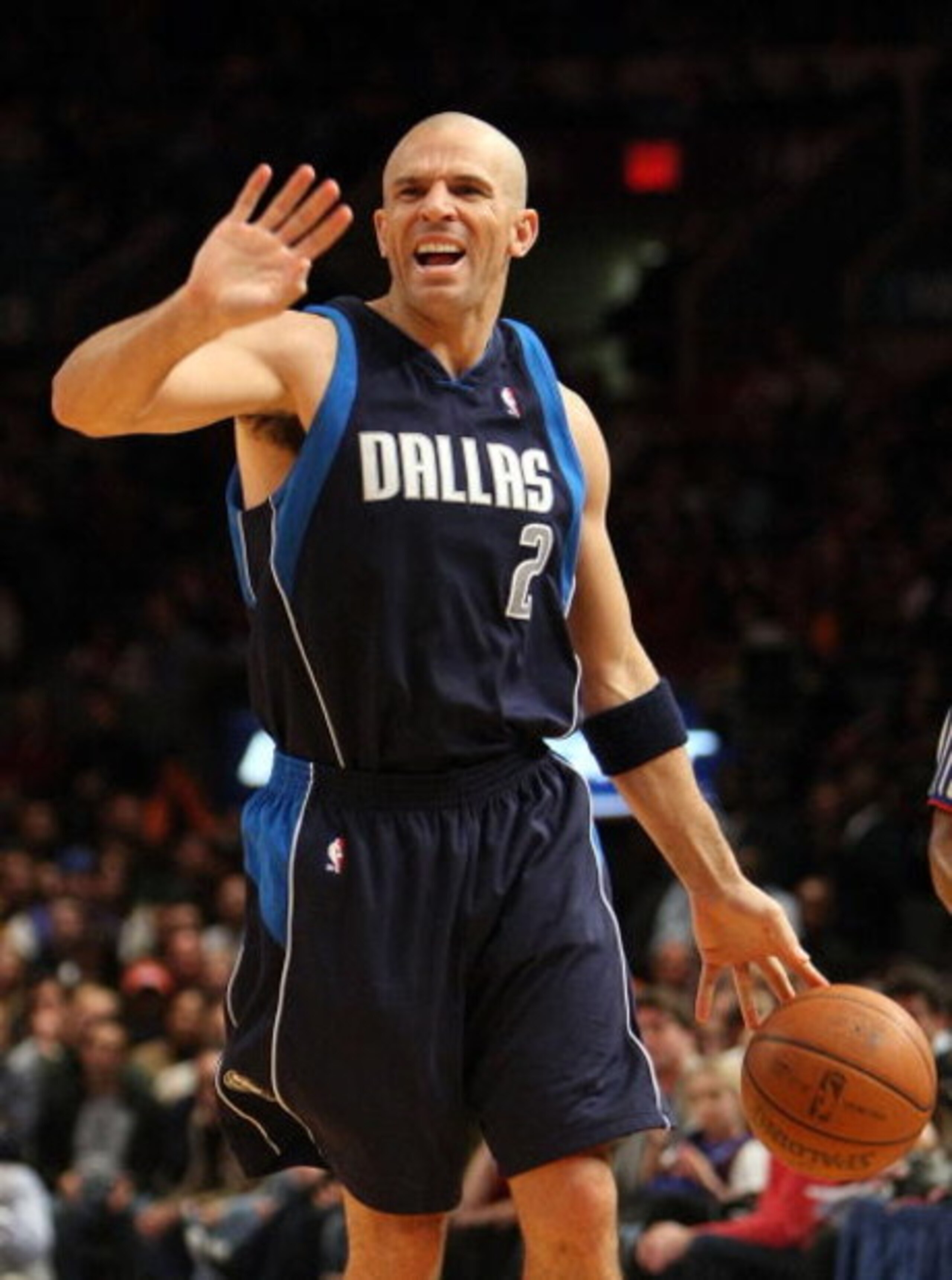 NEW YORK - NOVEMBER 16:  Jason Kidd #2 of the Dallas Mavericks dribbles up court against the New York Knicks on November 16, 2008 at Madison Square Garden in New York City. NOTE TO USER: User expressly acknowledges and agrees that, by downloading and or u
