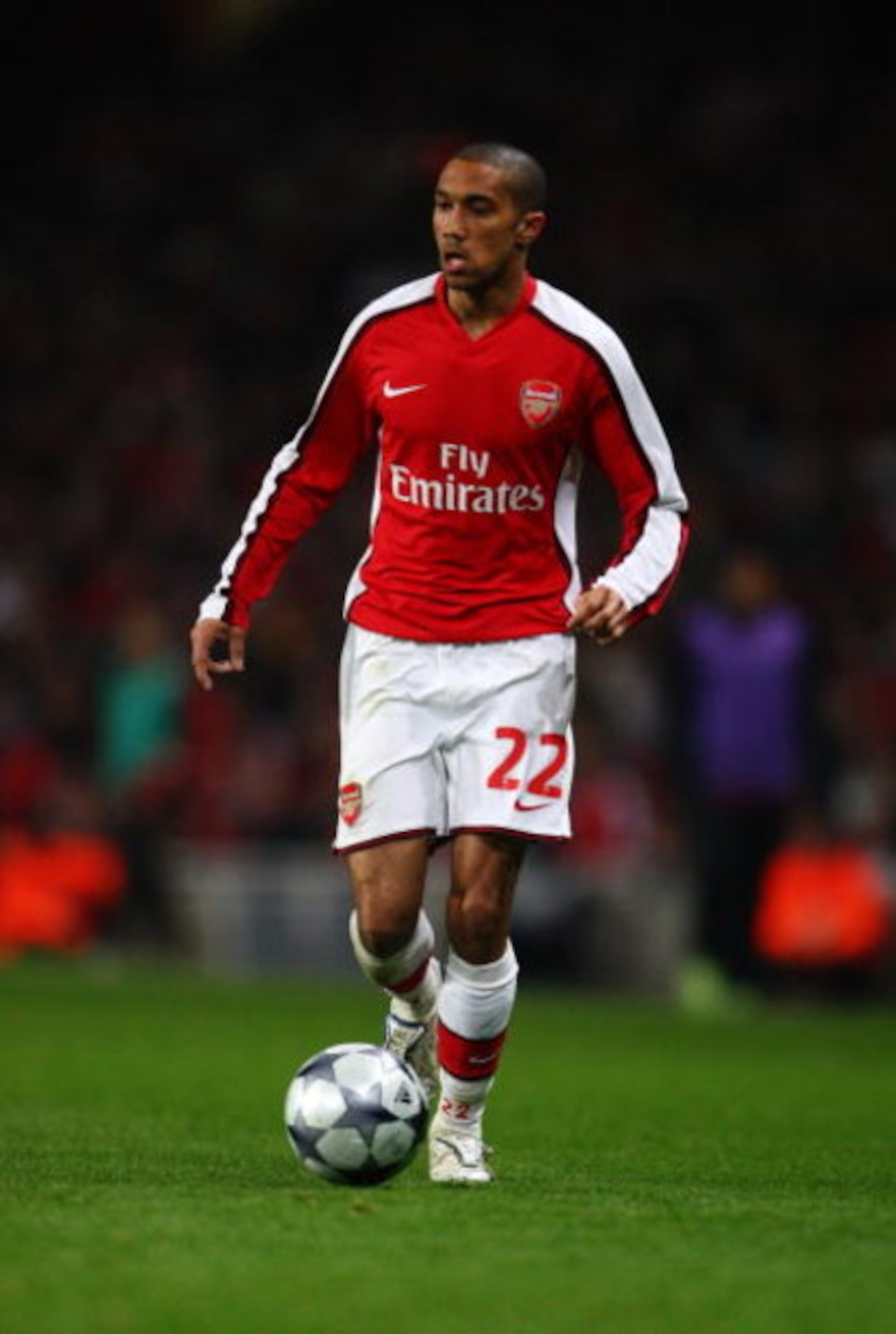 LONDON - FEBRUARY 24: Gael Clichy of Arsenal during the UEFA Champions League First knockout round, First Leg match between Arsenal and A.S. Roma at Emirates Stadium on February 24, 2009 in London, England. (Photo by Jamie McDonald/Getty Images) LONDON - FEBRUARY 24: Gael Clichy of Arsenal during the UEFA Champions League First knockout round, First Leg match between Arsenal and A.S. Roma at Emirates Stadium on February 24, 2009 in London, England. (Photo by Jamie McDonald/Getty Images)