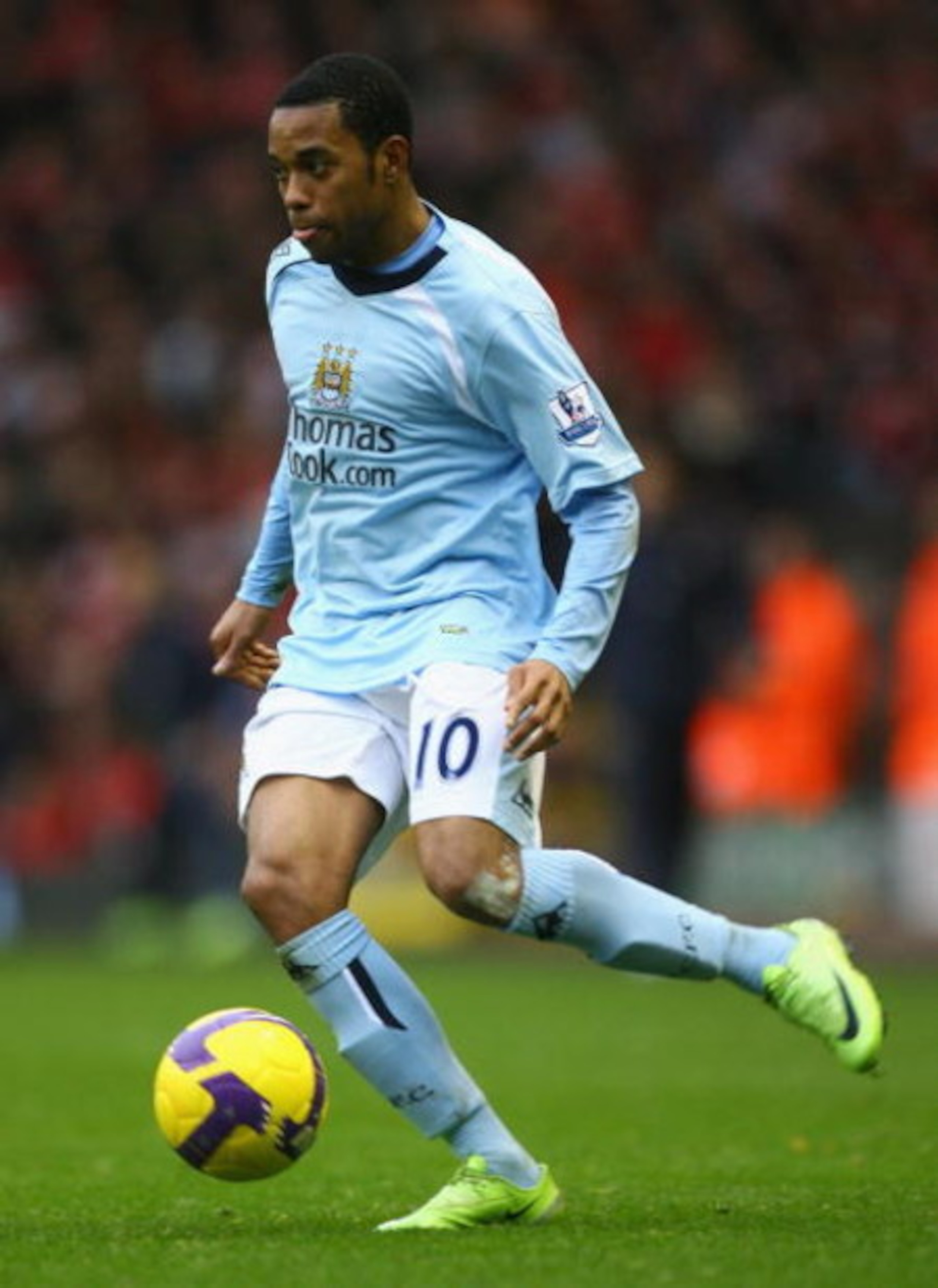 LIVERPOOL, UNITED KINGDOM - FEBRUARY 22: Robinho of Manchester City in action during the Barclays Premier League match between Liverpool and Manchester City at Anfield on February 22, 2009 in Liverpool, England. (Photo by Alex Livesey/Getty Images) LIVERPOOL, UNITED KINGDOM - FEBRUARY 22: Robinho of Manchester City in action during the Barclays Premier League match between Liverpool and Manchester City at Anfield on February 22, 2009 in Liverpool, England. (Photo by Alex Livesey/Getty Images)