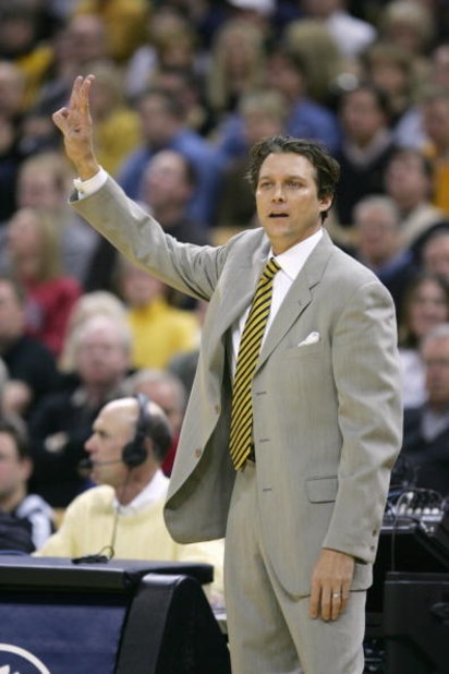 COLUMBIA, MO - JANUARY 16: Head coach Quin Snyder of the Missouri Tigers signals during the game against the Kansas Jayhawks on January 16,2006 at Mizzou Arena in Columbia, Missouri. Missouri defeated Kansas 89-86 in overtime. (Photo by Elsa/Getty Images)