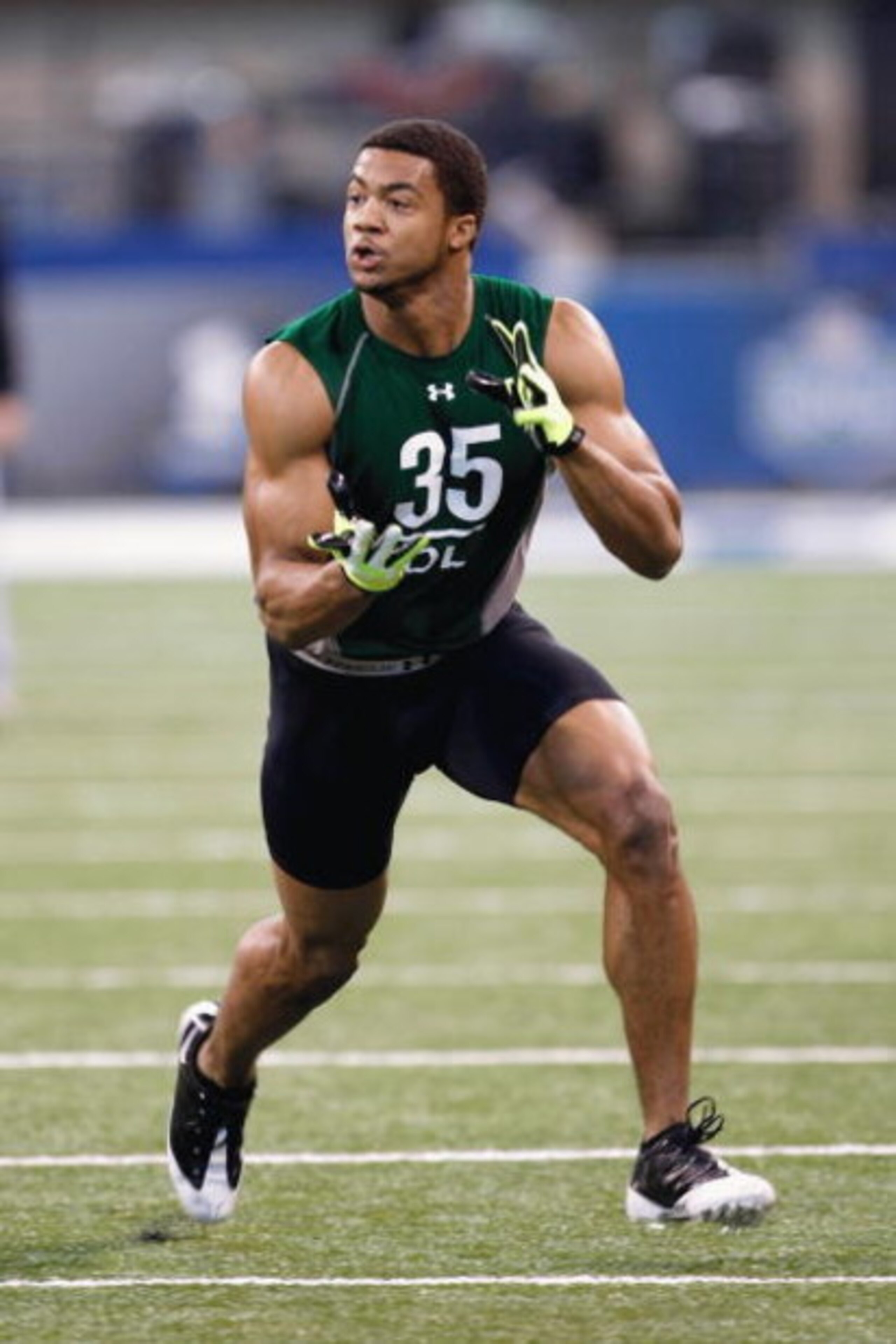 INDIANAPOLIS, IN - FEBRUARY 23:  Defensive lineman Aaron Maybin of Penn State runs during the NFL Scouting Combine presented by Under Armour at Lucas Oil Stadium on February 23, 2009 in Indianapolis, Indiana. (Photo by Scott Boehm/Getty Images)