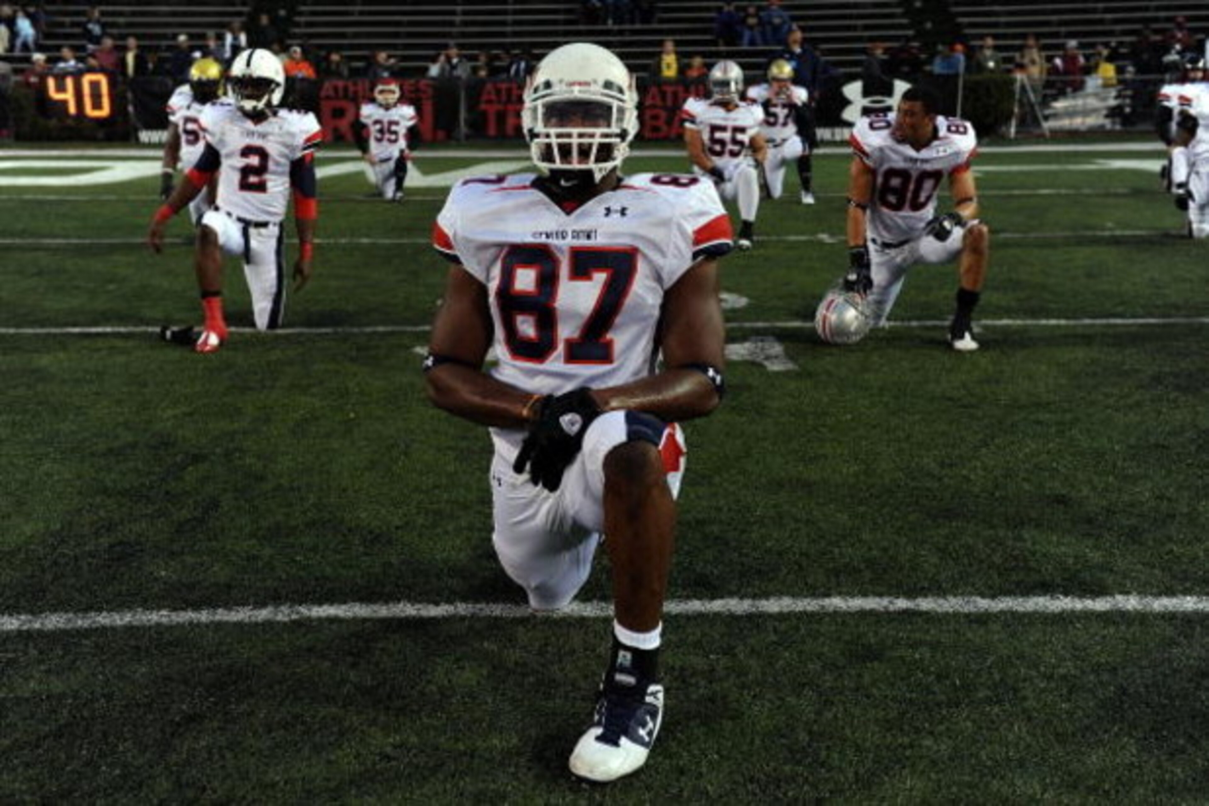 MOBILE, AL - JANUARY 24:  Brandon Pettigrew #87 of the North team during the Under Armour Senior Bowl on January 24, 2009 at Ladd-Peebles Stadium in Mobile, Alabama.  (Photo by Ronald Martinez/Getty Images)