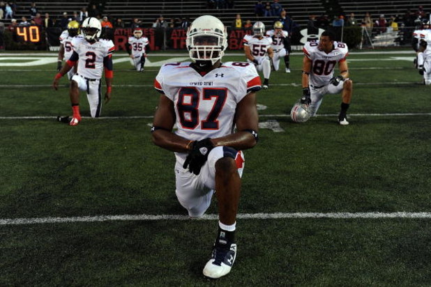 MOBILE, AL - JANUARY 24:  Brandon Pettigrew #87 of the North team during the Under Armour Senior Bowl on January 24, 2009 at Ladd-Peebles Stadium in Mobile, Alabama.  (Photo by Ronald Martinez/Getty Images)