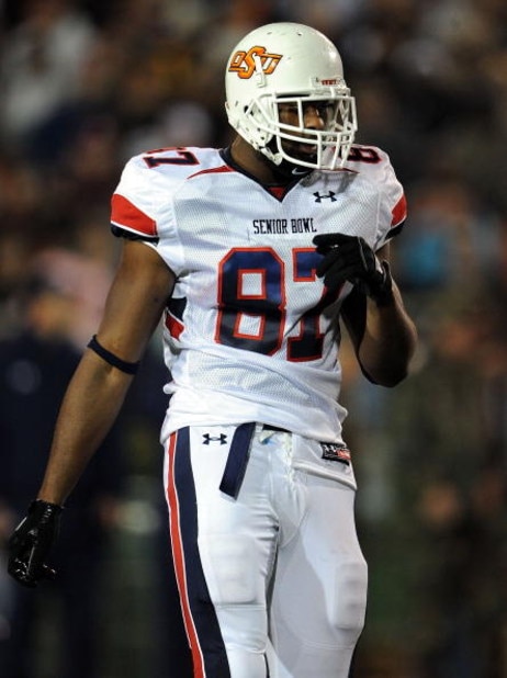 MOBILE, AL - JANUARY 24:  Brandon Pettigrew #87 of the North team during the Under Armour Senior Bowl on January 24, 2009 at Ladd-Peebles Stadium in Mobile, Alabama.  (Photo by Ronald Martinez/Getty Images)