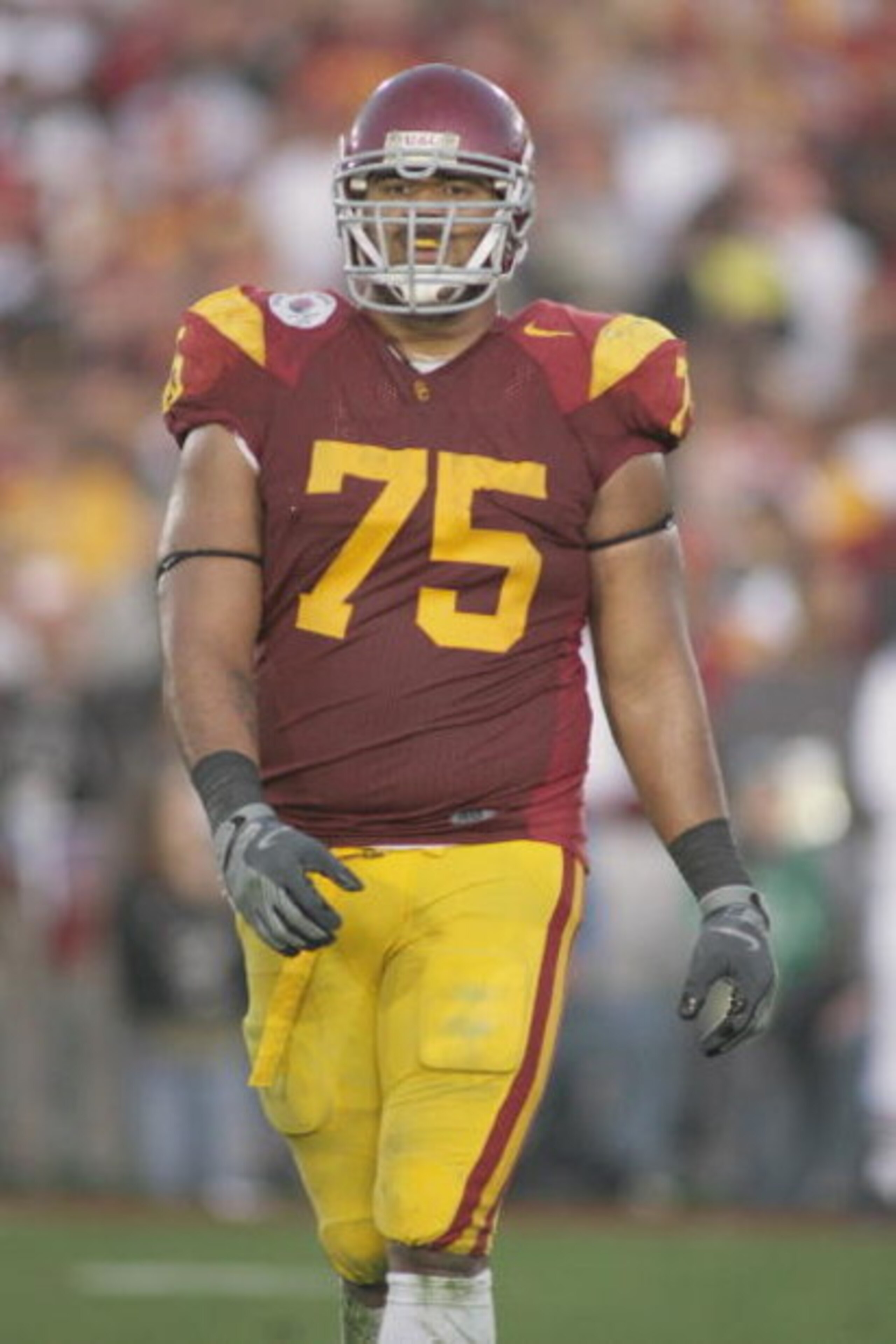 PASADENA, CA - JANUARY 1:  Fili Moala #75 of the USC Trojans looks on against the Penn State Nittany Lions on January 1, 2009 at the Rose Bowl in Pasadena, California.  USC won 38-24.  (Photo by Jeff Golden/Getty Images)