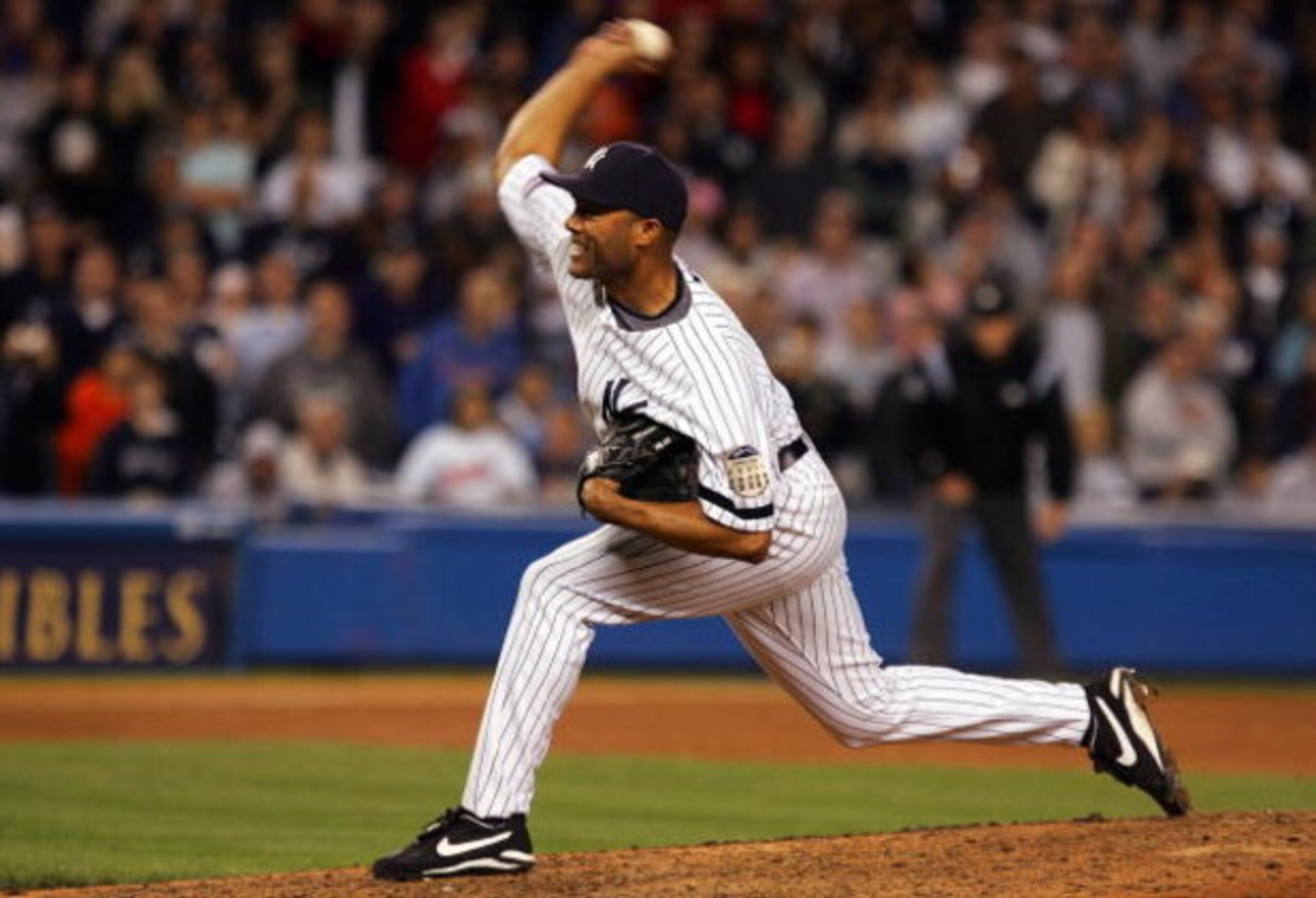NEW YORK - SEPTEMBER 19: Mariano Rivera #42 of the New York Yankees pitches against the Baltimore Orioles on September 19, 2008 at Yankee Stadium in the Bronx borough of New York City. The Yankees defeated the Orioles 3-2. (Photo by Jim McIsaac/Getty Im NEW YORK - SEPTEMBER 19: Mariano Rivera #42 of the New York Yankees pitches against the Baltimore Orioles on September 19, 2008 at Yankee Stadium in the Bronx borough of New York City. The Yankees defeated the Orioles 3-2. (Photo by Jim McIsaac/Getty Im
