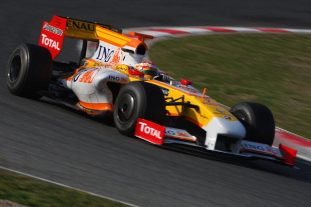 BARCELONA, SPAIN - MARCH 12:  Fernando Alonso of Spain and team Renault in action during formula one testing at the Circuit de Catalunya on March 12, 2009 in Barcelona, Spain.  (Photo by Mark Thompson/Getty Images)