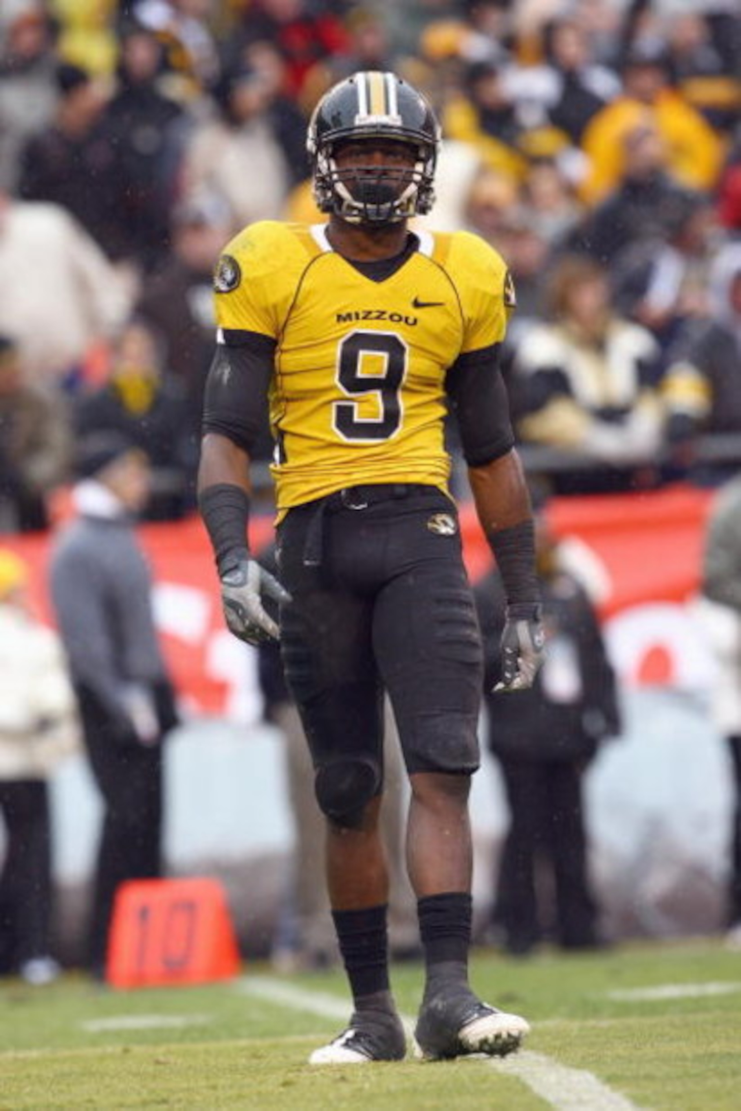 KANSAS CITY, MO - NOVEMBER 29:  Jeremy Maclin #9 of the Missouri Tigers walks on the field during the game against the Kansas Jayhawks on November 29, 2008 at Arrowhead Stadium in Kansas City, Missouri. (Photo by Jamie Squire/Getty Images)