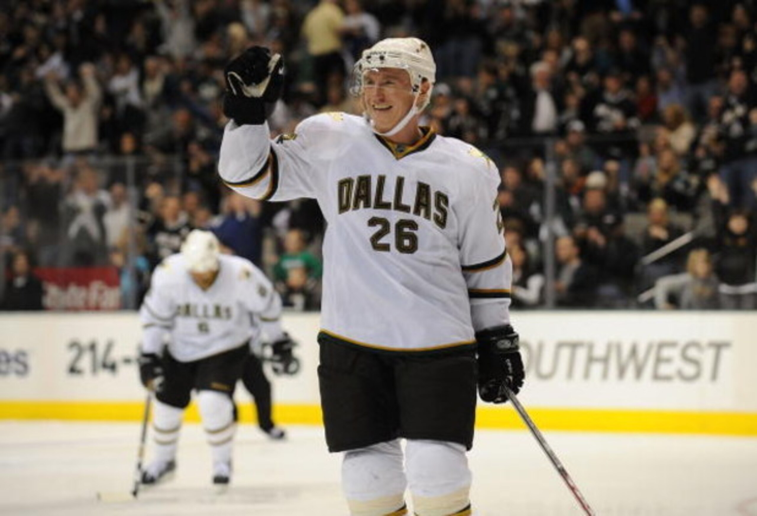 DALLAS - FEBRUARY 06:  Jere Lehtinen #26 of the Dallas Stars during play against the New York Rangers at the American Airlines Center on February 6, 2009 in Dallas, Texas.  (Photo by Ronald Martinez/Getty Images)