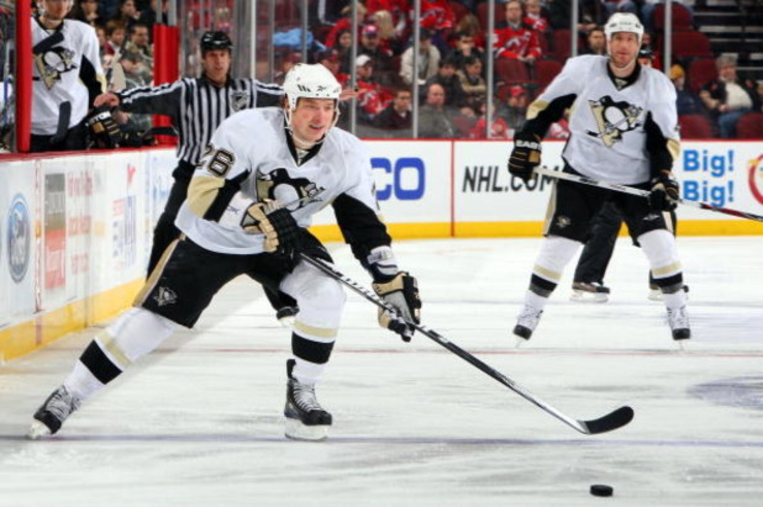 NEWARK, NJ - DECEMBER 26:  Ruslan Fedotenko #26 of the Pittsburgh Penguins skates against the New Jersey Devils at the Prudential Center on December 26, 2008 in Newark, New Jersey. The Penguins defeated the Devils 1-0.  (Photo by Jim McIsaac/Getty Images)