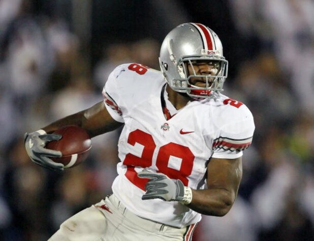 UNIVERSITY PARK, PA - OCTOBER 27: Running back Chris Wells #28 of the Ohio State Buckeyes carries the ball during a game against the Penn State Nittany Lions at Beaver Stadium on October 27, 2007 in University Park, Pennsylvania. Ohio State won 37-17.  (P