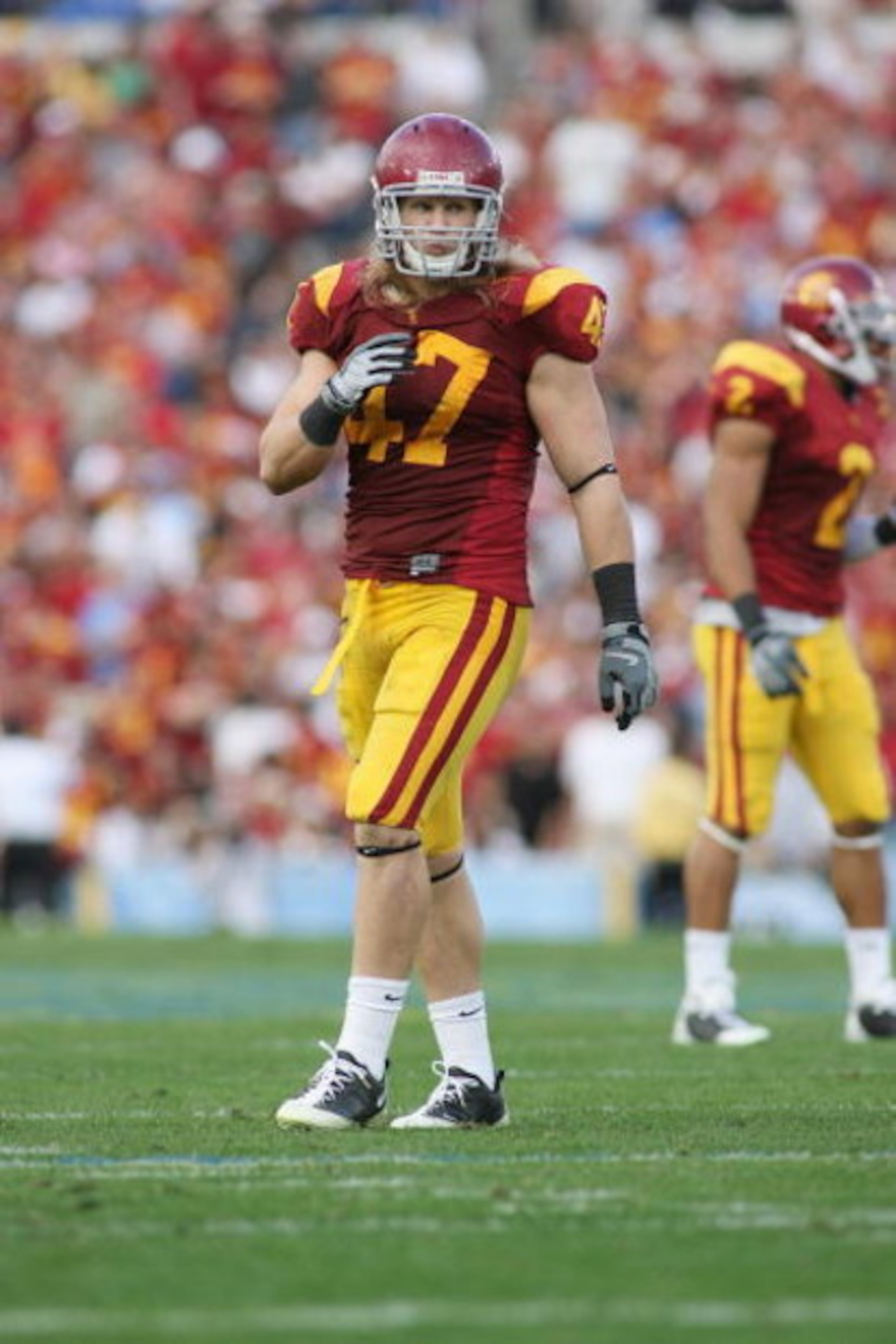 PASADENA, CA - DECEMBER 6:  Clay Matthews #47 of the USC Trojans looks on against the UCLA Bruins on December 6, 2008 at the Rose Bowl in Pasadena, California.  USC won 28-7.  (Photo by Jeff Golden/Getty Images)