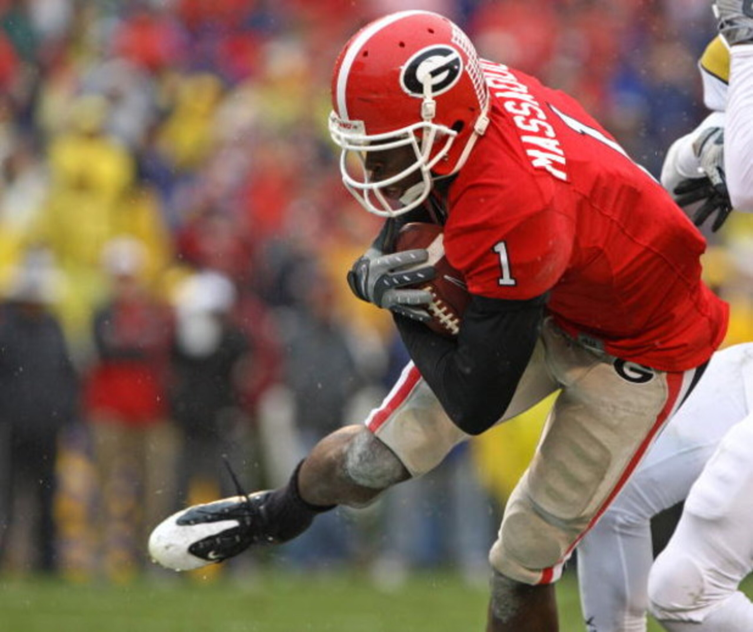 ATHENS, GA - NOVEMBER 29:  Wide receiver Mohamed Massaquoi #1 of the Georgia Bulldogs caught 3 touchdown passes during the game against the Georgia Tech Yellow Jackets at Sanford Stadium on November 29, 2008 in Athens, Georgia.  The Yellow Jackets beat Bu