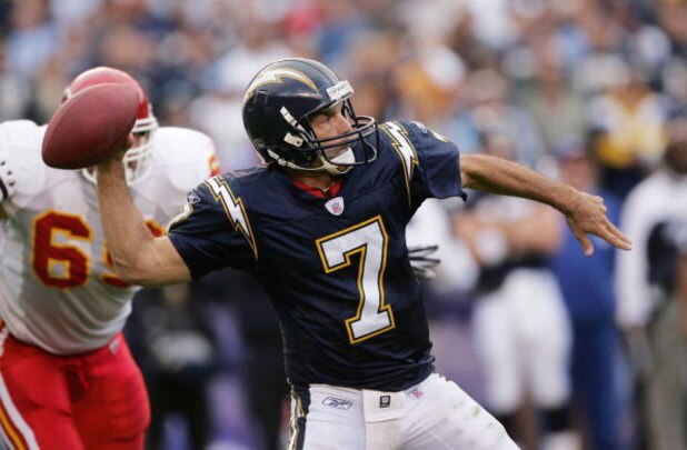 SAN DIEGO, CA - JANUARY 2: Doug Flutie #7 of the San Diego Chargers throws a pass against the Kansas City Chiefs on January 2, 2005 at Qualcomm Stadium in San Diego, California. (Photo by Stephen Dunn/Getty Images)