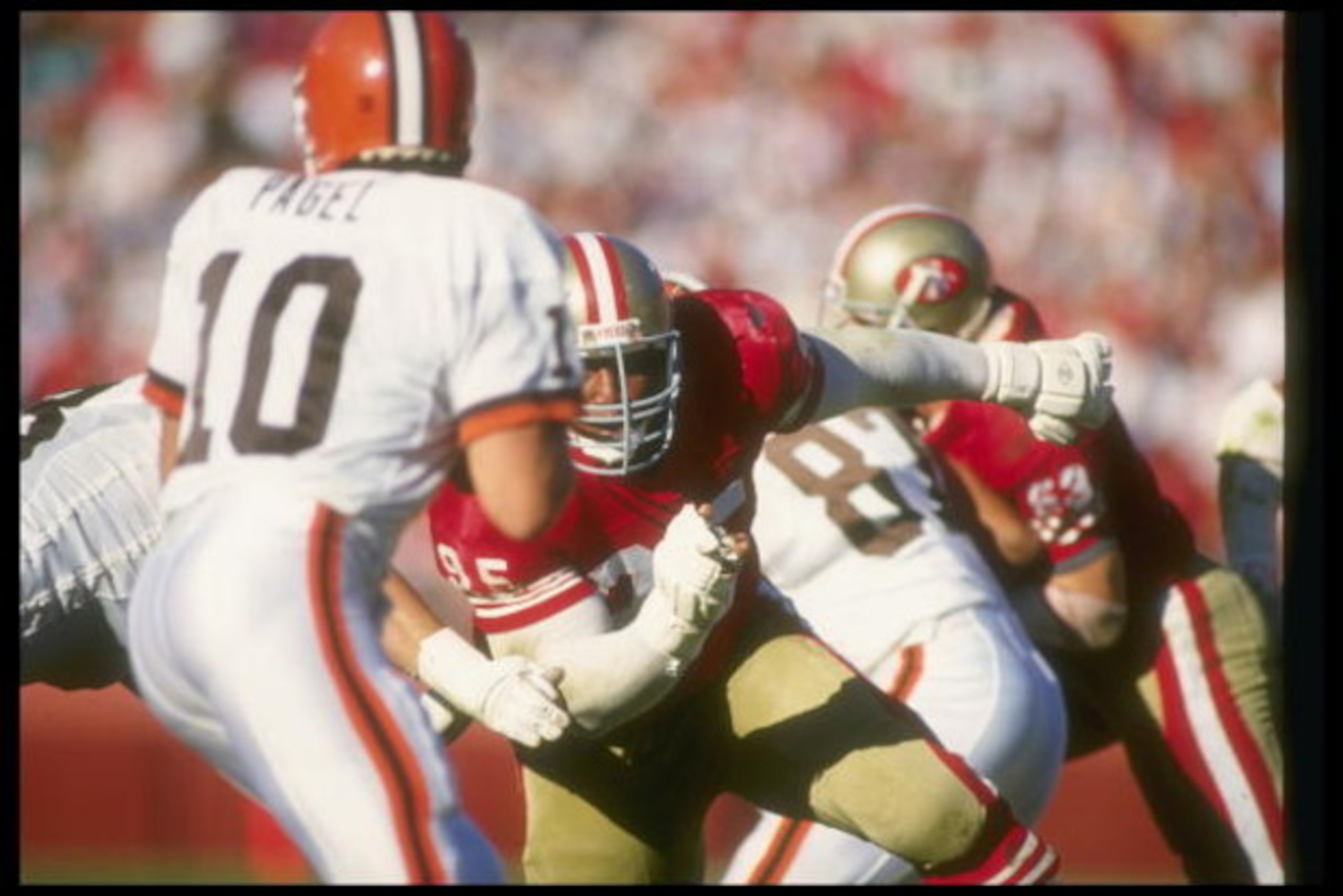 28 Oct 1990: Defensive lineman Michael Carter of the San Francisco 49ers goes after the Cleveland Browns quarterback during a game at Candlestick Park in San Francisco, California. The 49ers won the game, 20-17. Mandatory Credit: Mike Powell /Allsport 28 Oct 1990: Defensive lineman Michael Carter of the San Francisco 49ers goes after the Cleveland Browns quarterback during a game at Candlestick Park in San Francisco, California. The 49ers won the game, 20-17. Mandatory Credit: Mike Powell /Allsport