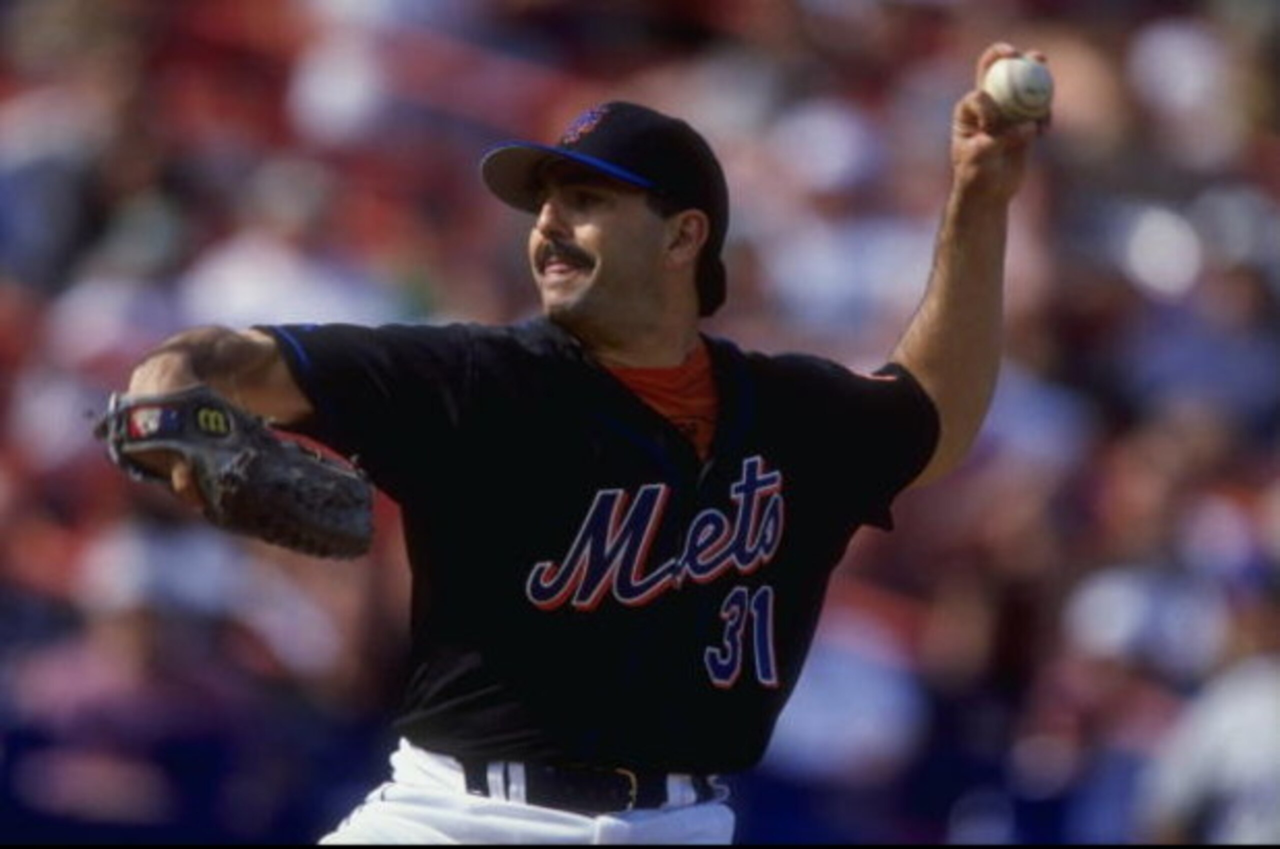 3 May 1998:  Pitcher John Franco of the New York Mets in action during a game against the Colorado Rockies at Shea Stadium in Flushing, New York.  The Mets defeated the Rockies 5-2. Mandatory Credit: Al Bello  /Allsport