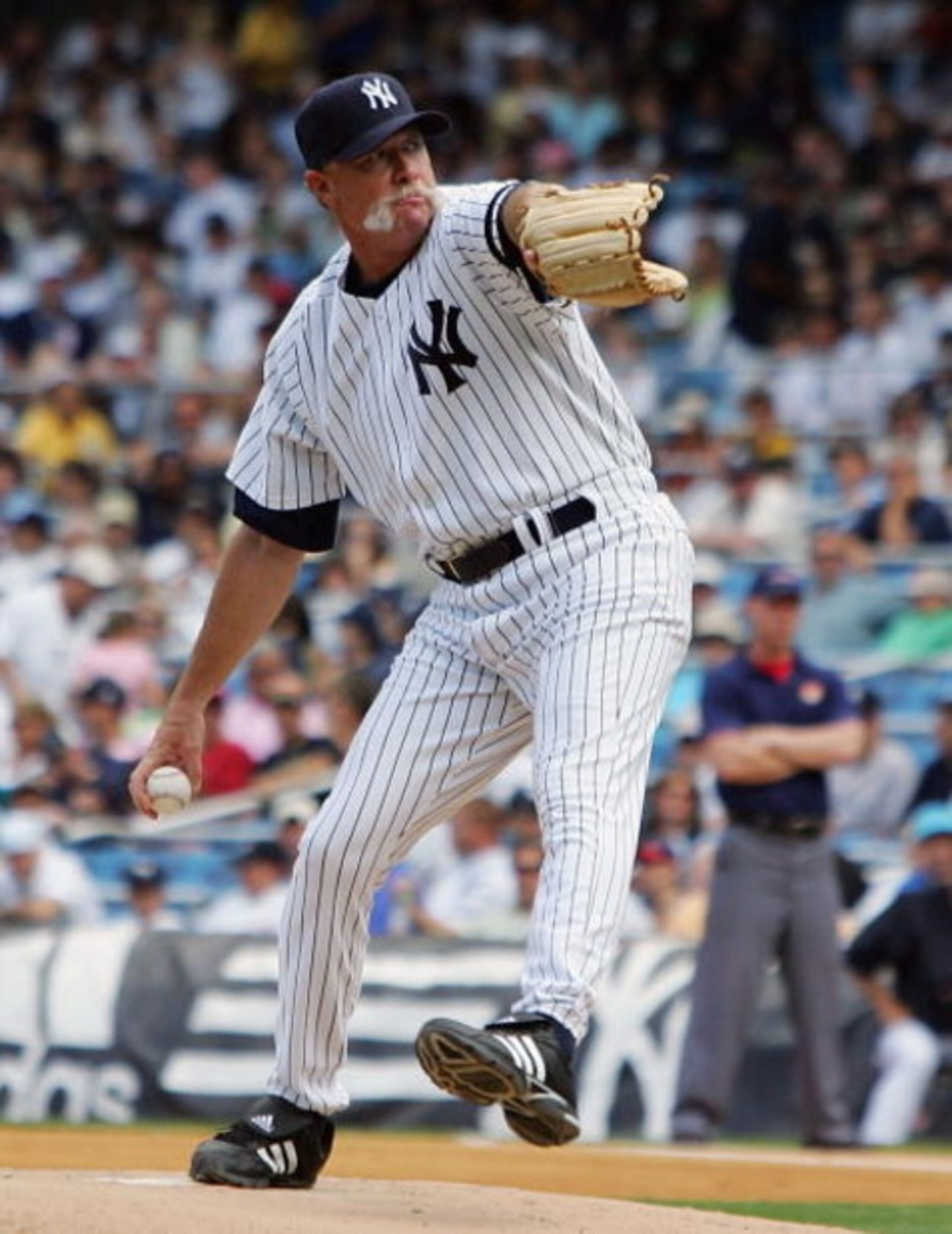 NEW YORK - JULY 07: Former New York Yankee Rich 'Goose' Gossage pitches on Old Timers Day before the Yankees play the Los Angeles Angels of Anaheim at Yankee Stadium on July 7, 2007 in the Bronx borough of New York City. (Photo by Jim McIsaac/Getty Images