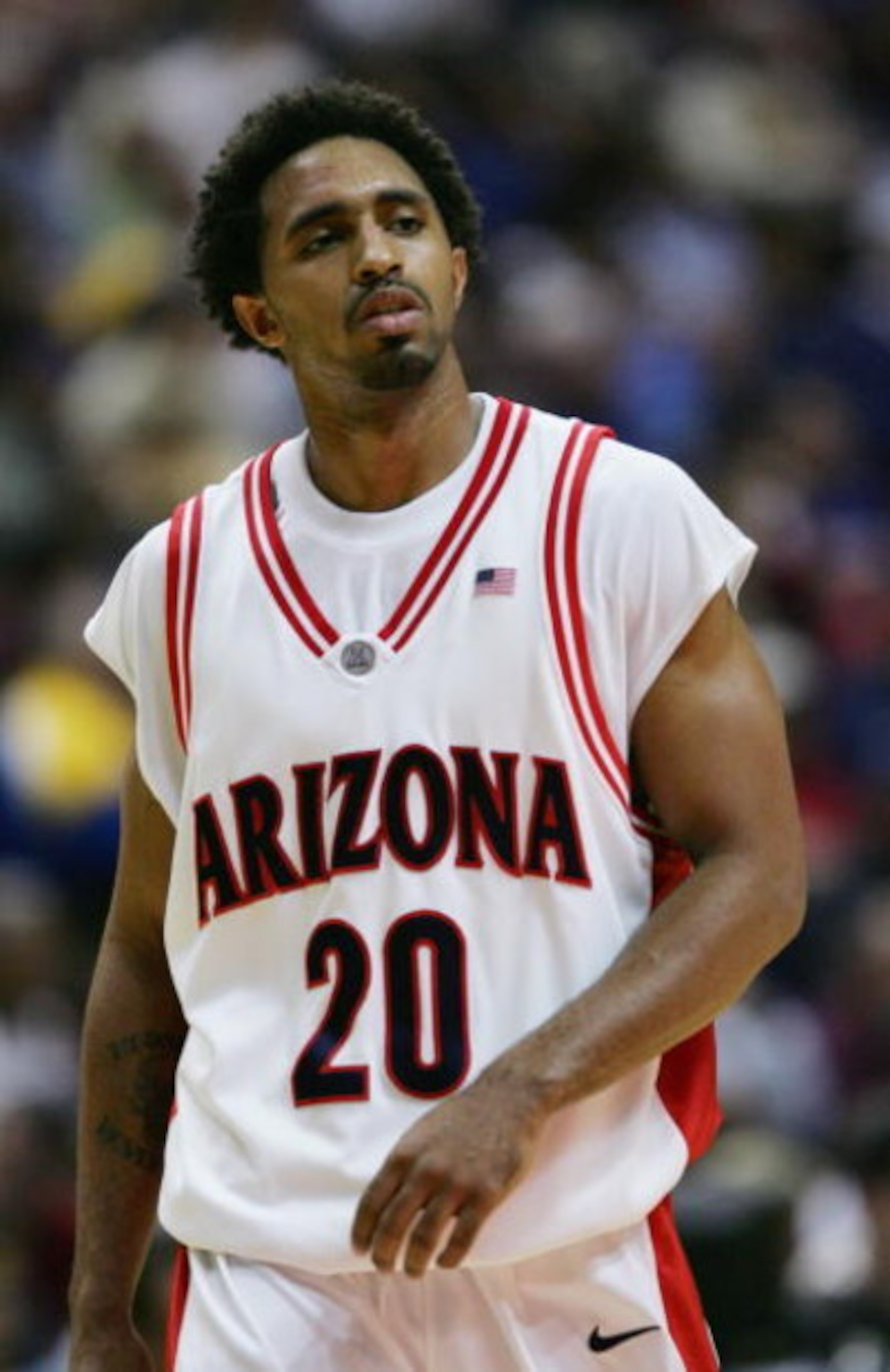 ANAHEIM, CA - DECEMBER 5:  Salim Stoudamire #20 of the Arizona Wildcats looks on against the Mississippi State Bulldogs on December 5, 2004 at The Arrowhead Pond in Anaheim, California.  The Wildcats defeated the Bulldogs 68-64.  (Photo by Lisa Blumenfeld
