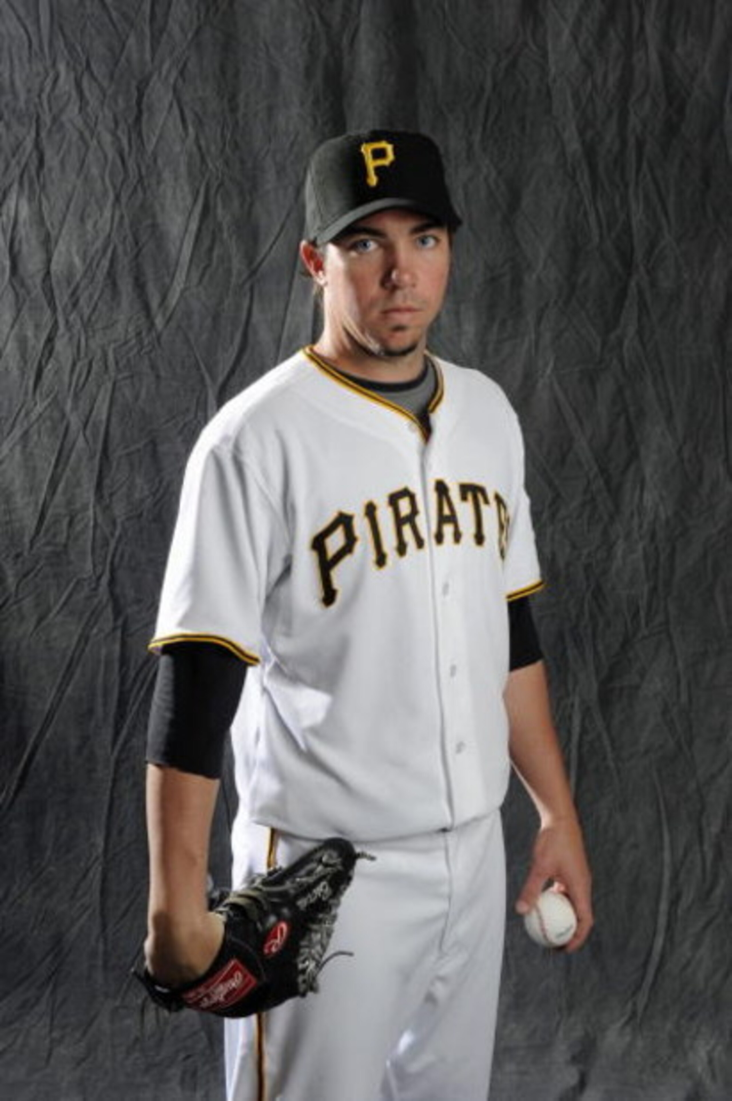 BRADENTON, FL - FEBRUARY 22: Sean Burnett #17 of the Pittsburgh Pirates poses during photo day at the Pirates spring training complex on February 22, 2009 in Bradenton, Florida. (Photo by Rob Tringali/Getty Images)