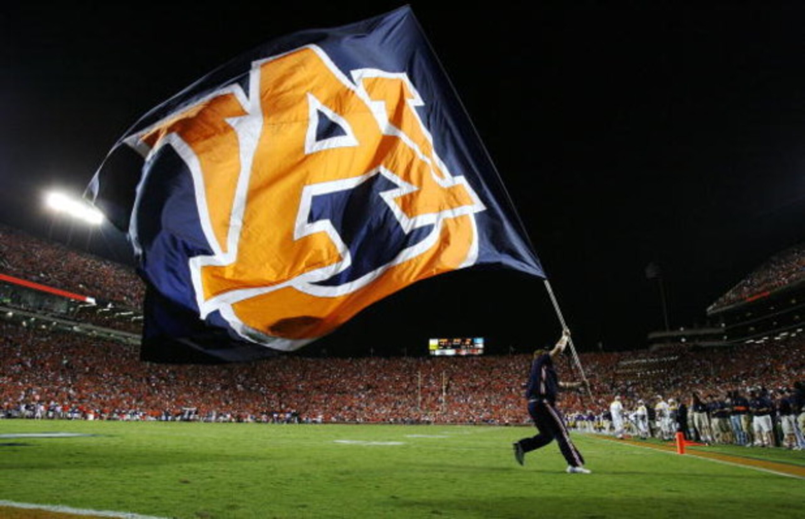 AUBURN, AL - SEPTEMBER 20:  A member of the Auburn Tigers celebrates after the offense scored against the LSU Tigers at Jordan-Hare Stadium on September 20, 2008 in Auburn, Alabama. LSU defeated Auburn 26-21.  (Photo by Doug Benc/Getty Images)