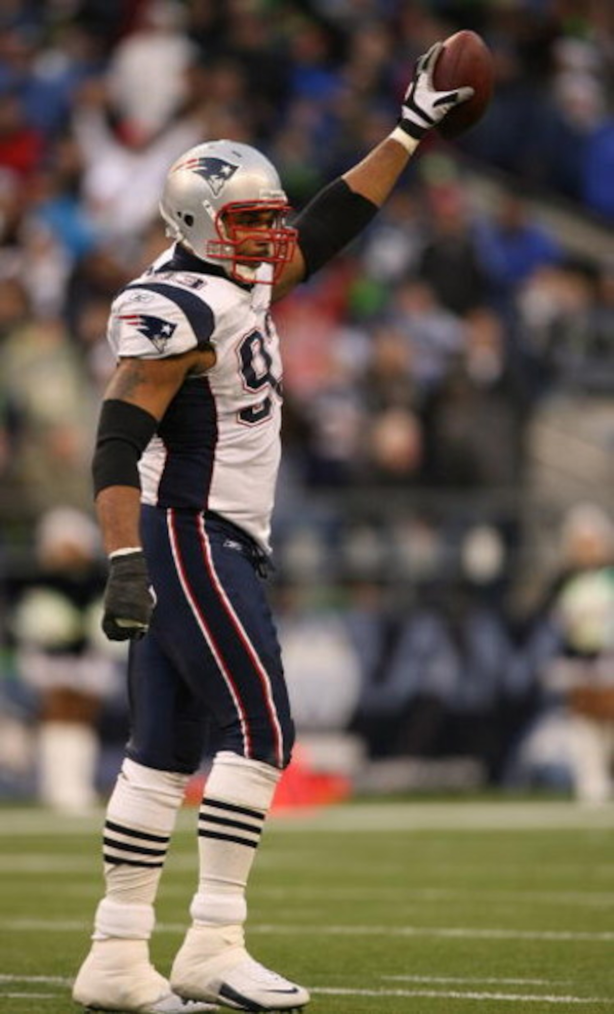 SEATTLE - DECEMBER 07:  Defensive lineman Richard Seymour #93 of the New England Patriots celebrates after recovering a fumble in the final two minutes of play against the Seattle Seahawks on December 7, 2008 at Qwest Field in Seattle, Washington. The Pat