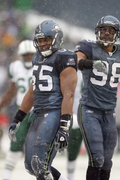 SEATTLE - DECEMBER 21:  Darryl Tapp #55 of the Seattle Seahawks reacts after the tackle during the game against the New York Jets on December 21, 2008 at Qwest Field in Seattle, Washington. The Seahawks defeated the Jets 13-3. (Photo by Otto Greule Jr/Get