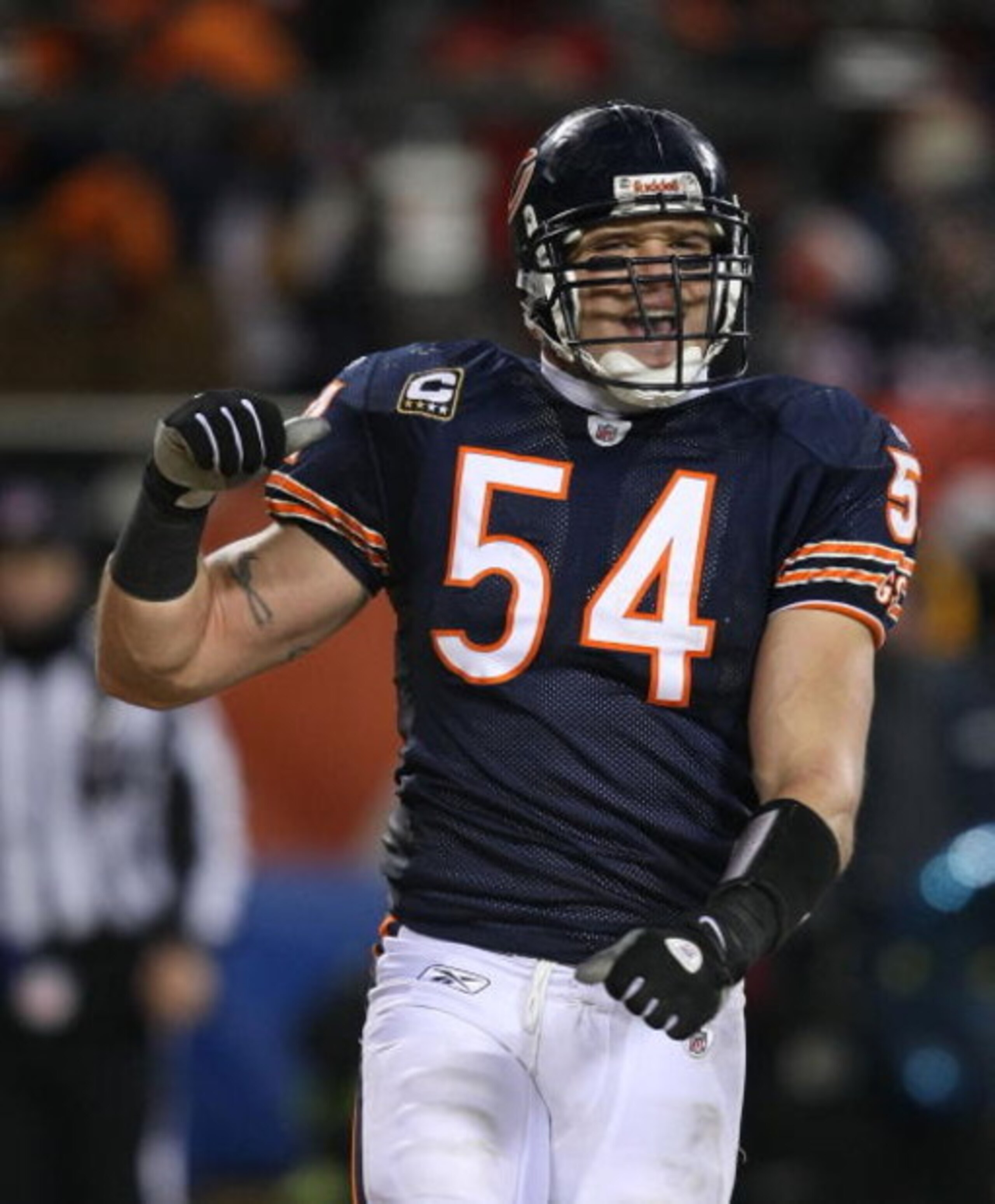 CHICAGO - DECEMBER 22: Brian Urlacher #54 of the Chicago Bears celebrates near the end of a game against the Green Bay Packers on December 22, 2008 at Soldier Field in Chicago, Illinois. The Bears defeated the Packers 20-17 in overtime. (Photo by Jonathan