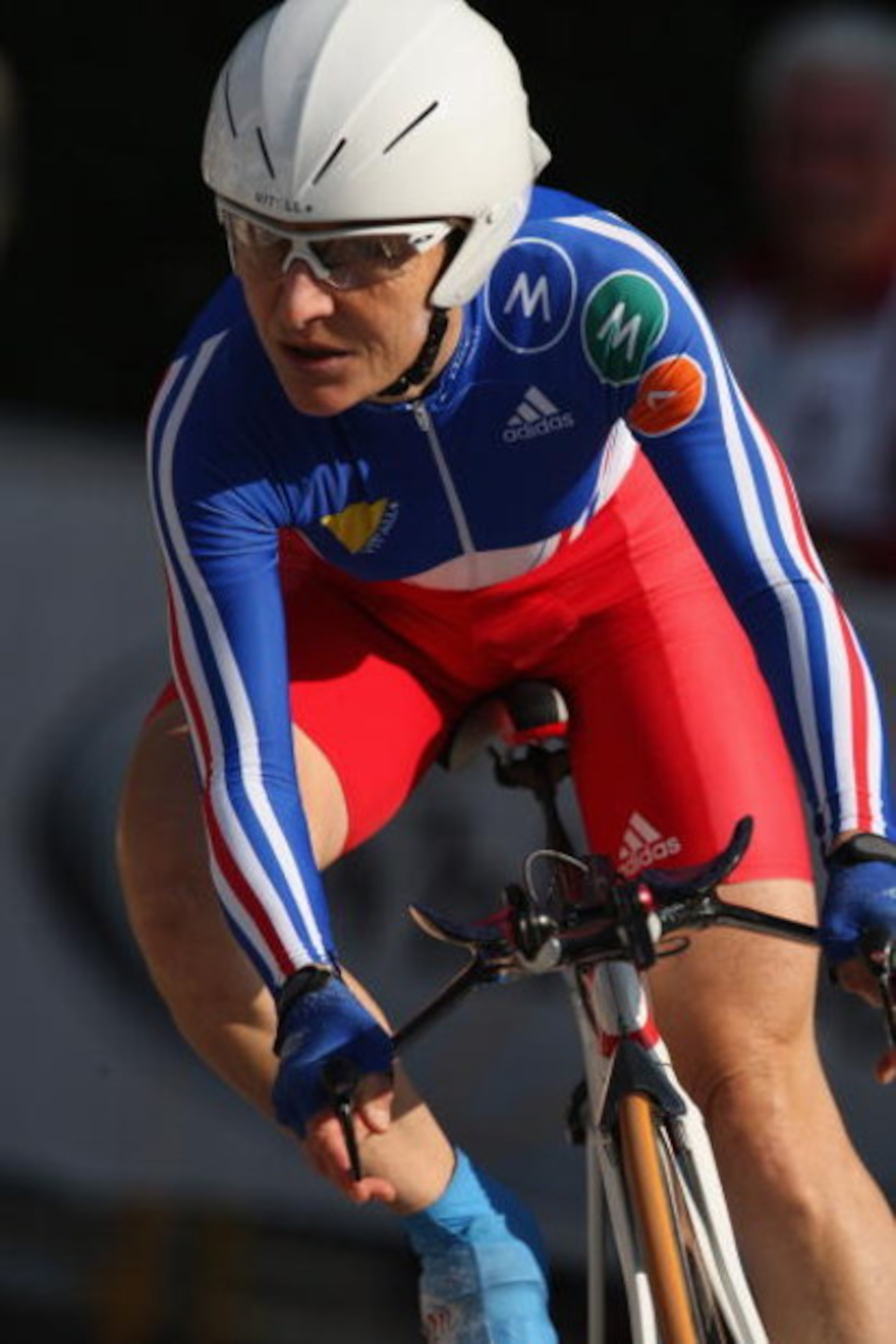 VARESE, ITALY - SEPTEMBER 24: Jeannie Longo-Ciprelli of France in action in the Elite Women's Time Trial during the 2008 UCI Road World Championships on September 24, 2008 in Varese, Italy. (Photo by Bryn Lennon/Getty Images) VARESE, ITALY - SEPTEMBER 24: Jeannie Longo-Ciprelli of France in action in the Elite Women's Time Trial during the 2008 UCI Road World Championships on September 24, 2008 in Varese, Italy. (Photo by Bryn Lennon/Getty Images)
